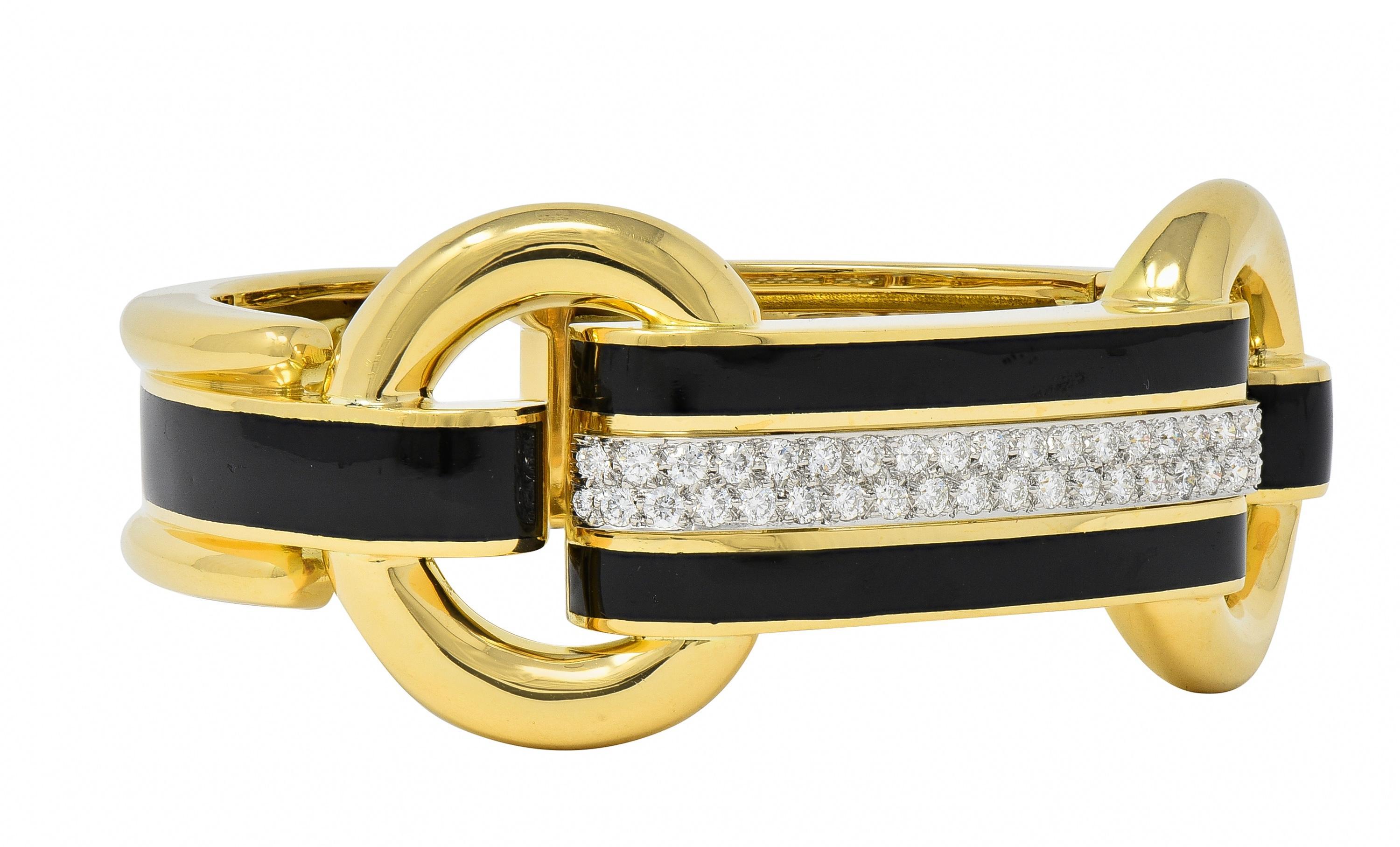 David Webb Bracelet manchette en or jaune 18 carats, platine, émail et diamants en vente 1