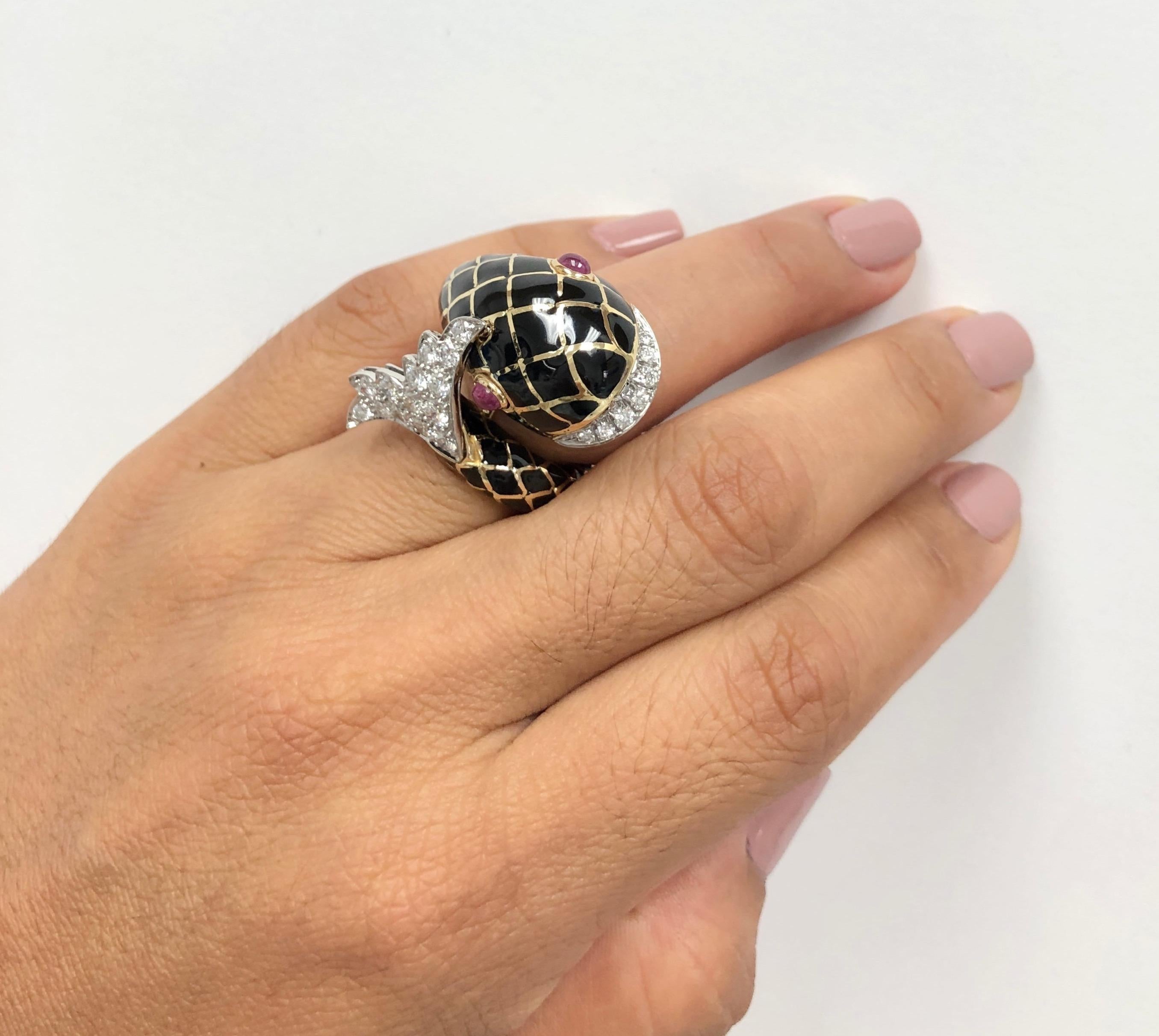 Women's David Webb 18K Gold Platinum Diamond Fish Cocktail Ring Ruby Eyes Black Enamel