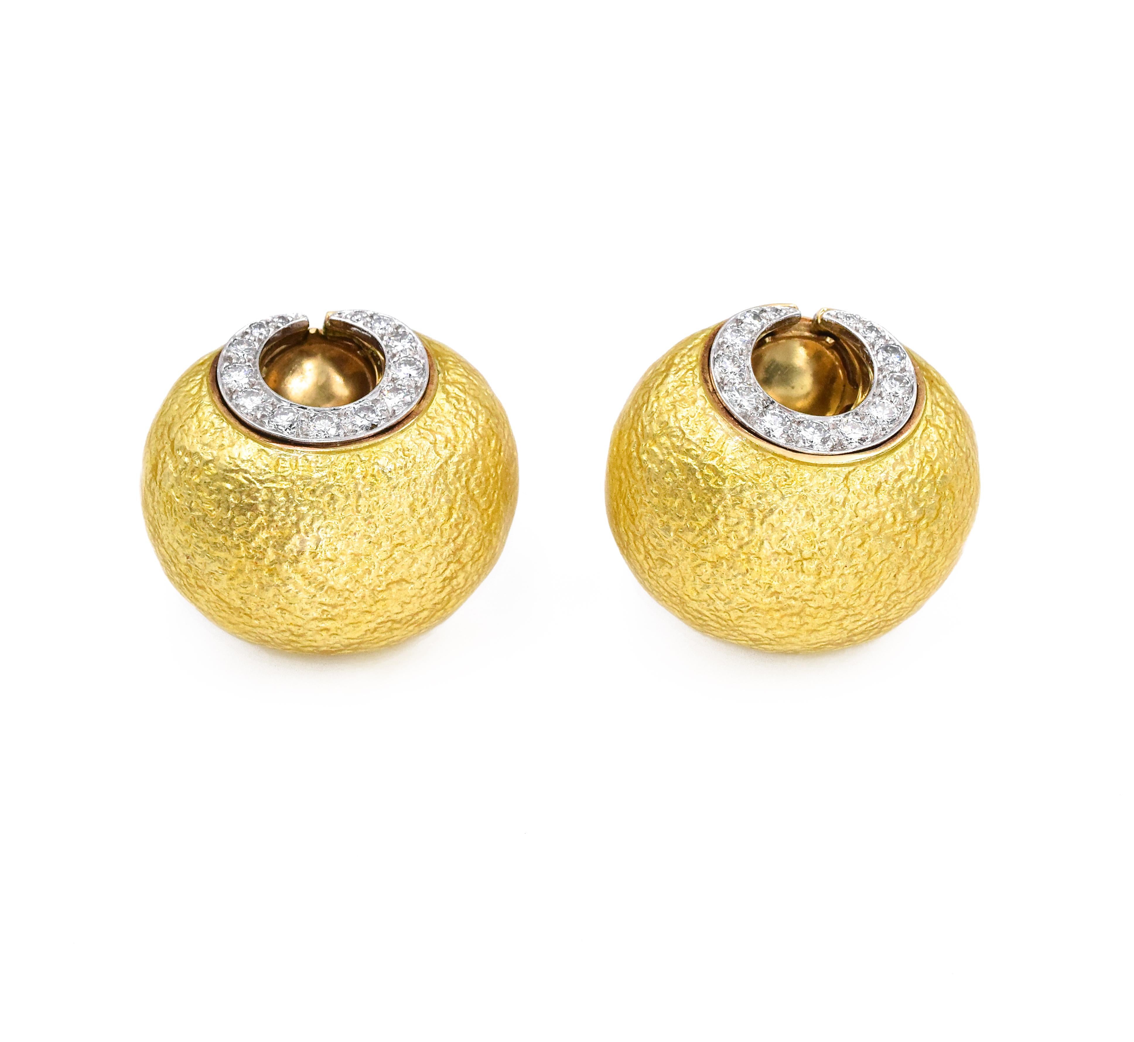 Round Cut David Webb Diamond Gold Earrings