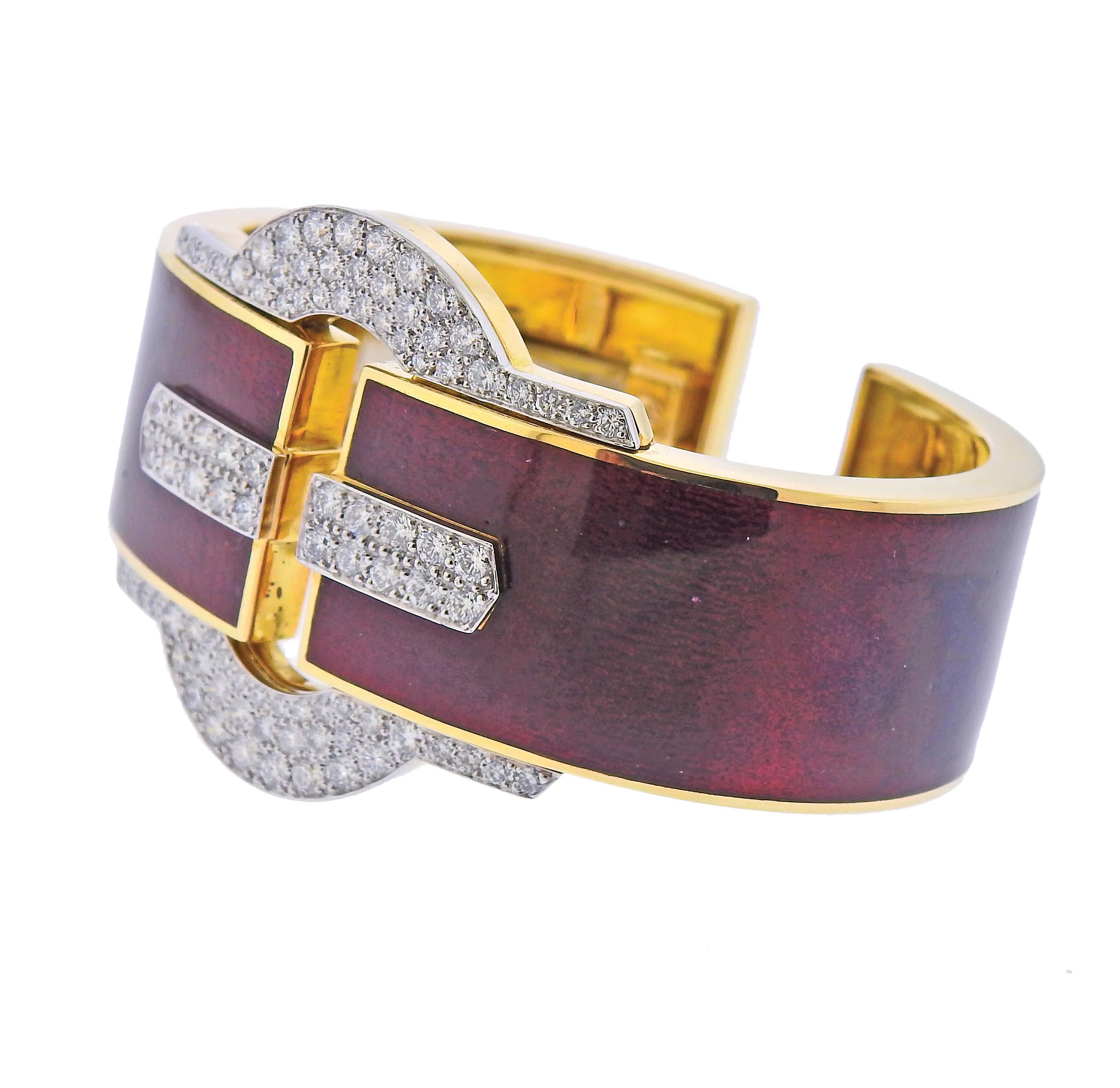 18k yellow gold and platinum red enamel cuff buckle bracelet by David Webb, with approx. 2.60cts in H/VS-SI1 diamonds. Cuff will fit approx. 6.5-6.75