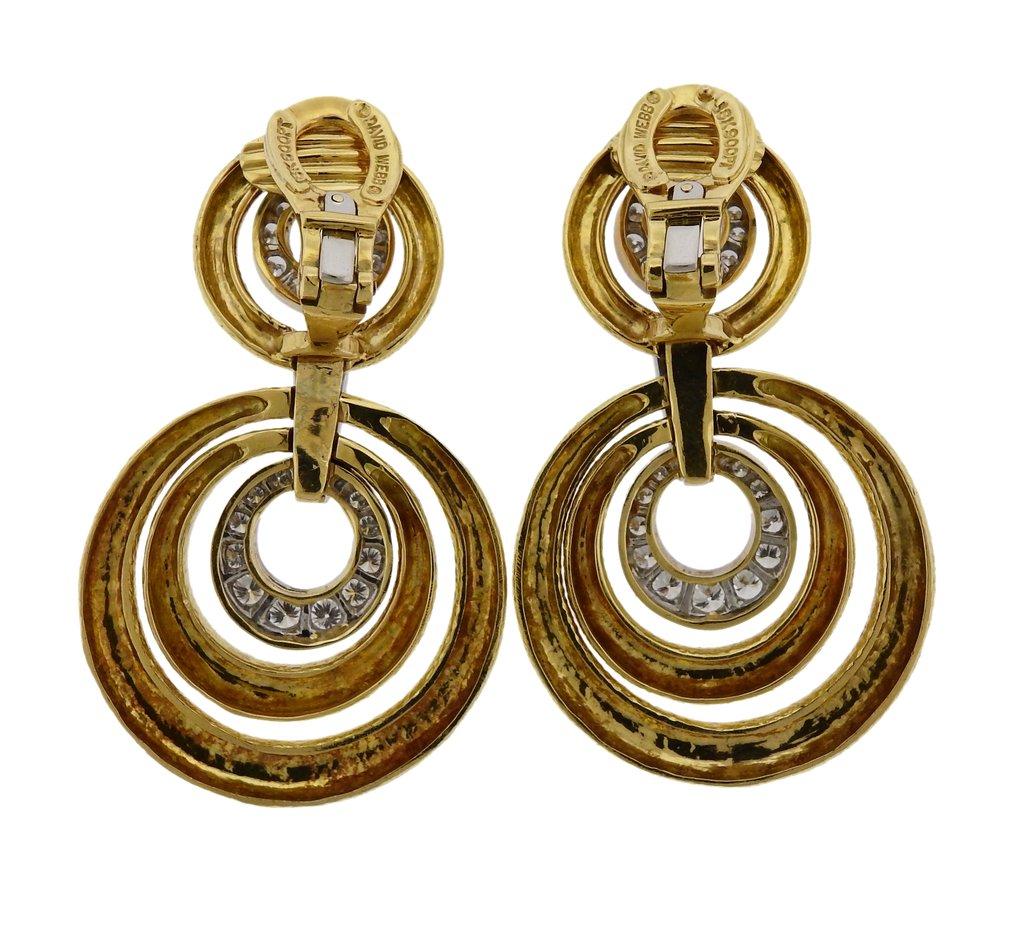 David Webb Diamond Hammered Gold Platinum Circle Drop Earrings In Excellent Condition In Lambertville, NJ