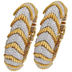 David Webb Diamond Herringbone Shape Link Bracelets