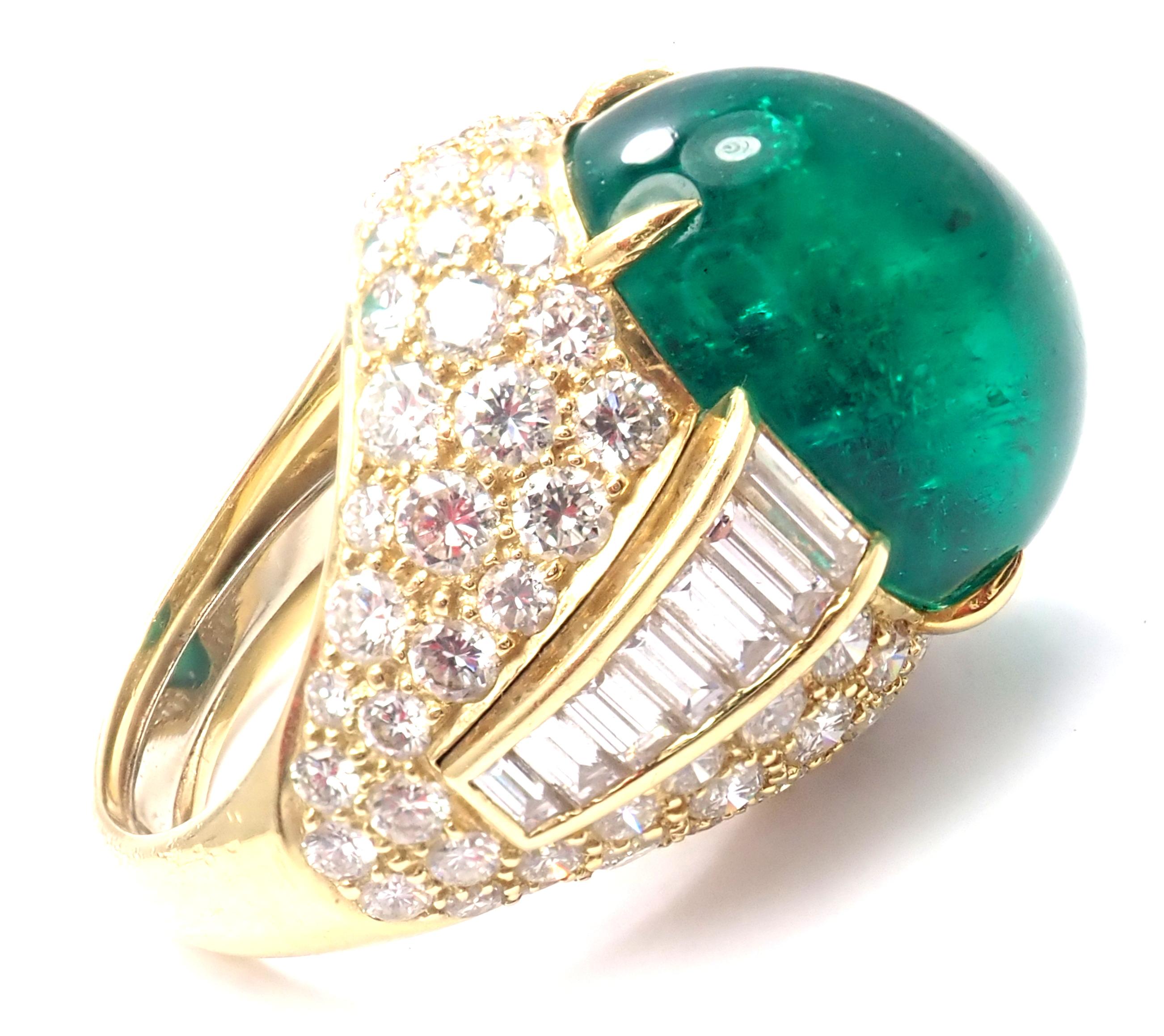 Cabochon David Webb Diamond Large Colombian Emerald Yellow Gold Ring For Sale