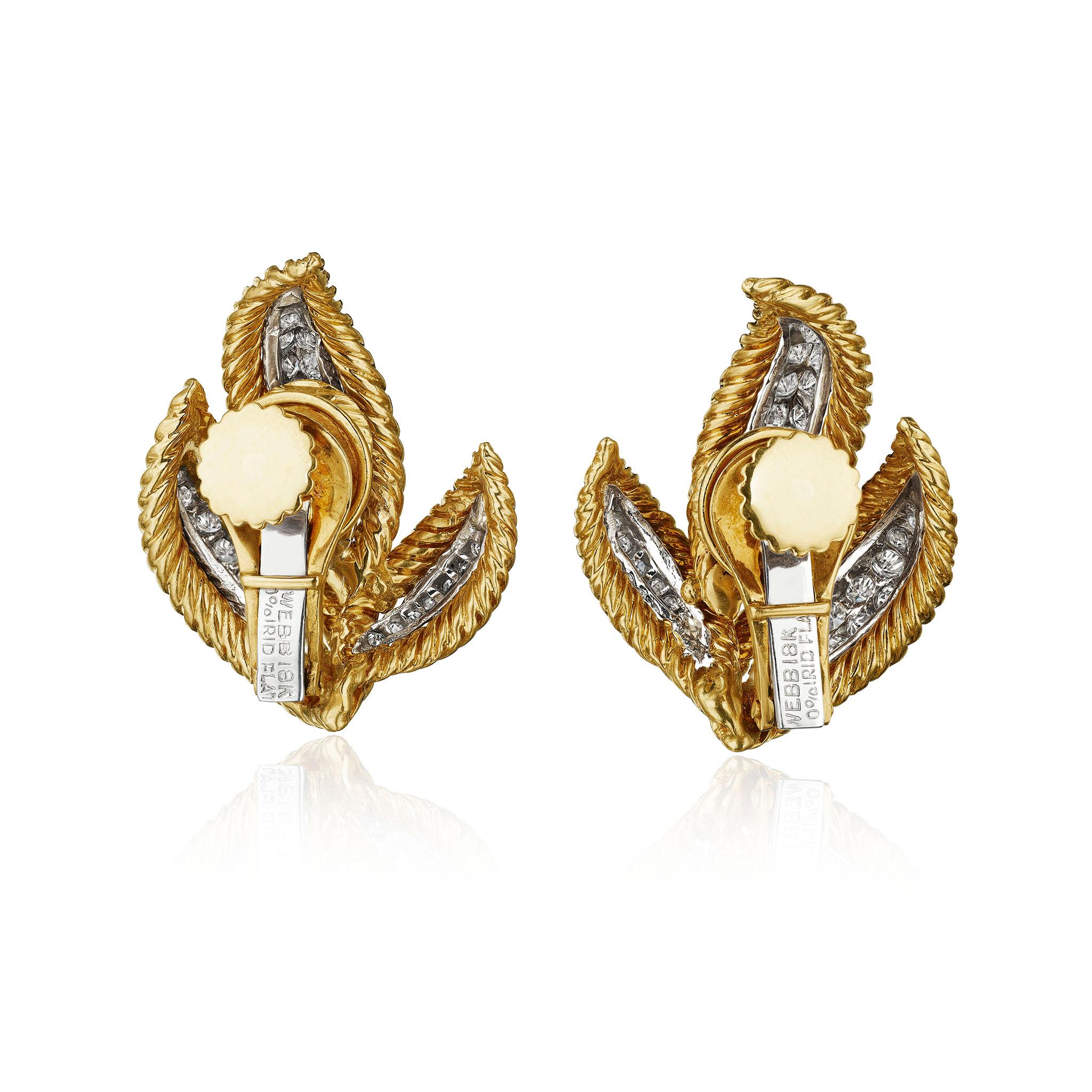 David Webb Diamond Leaf Earrings In Excellent Condition For Sale In New York, NY