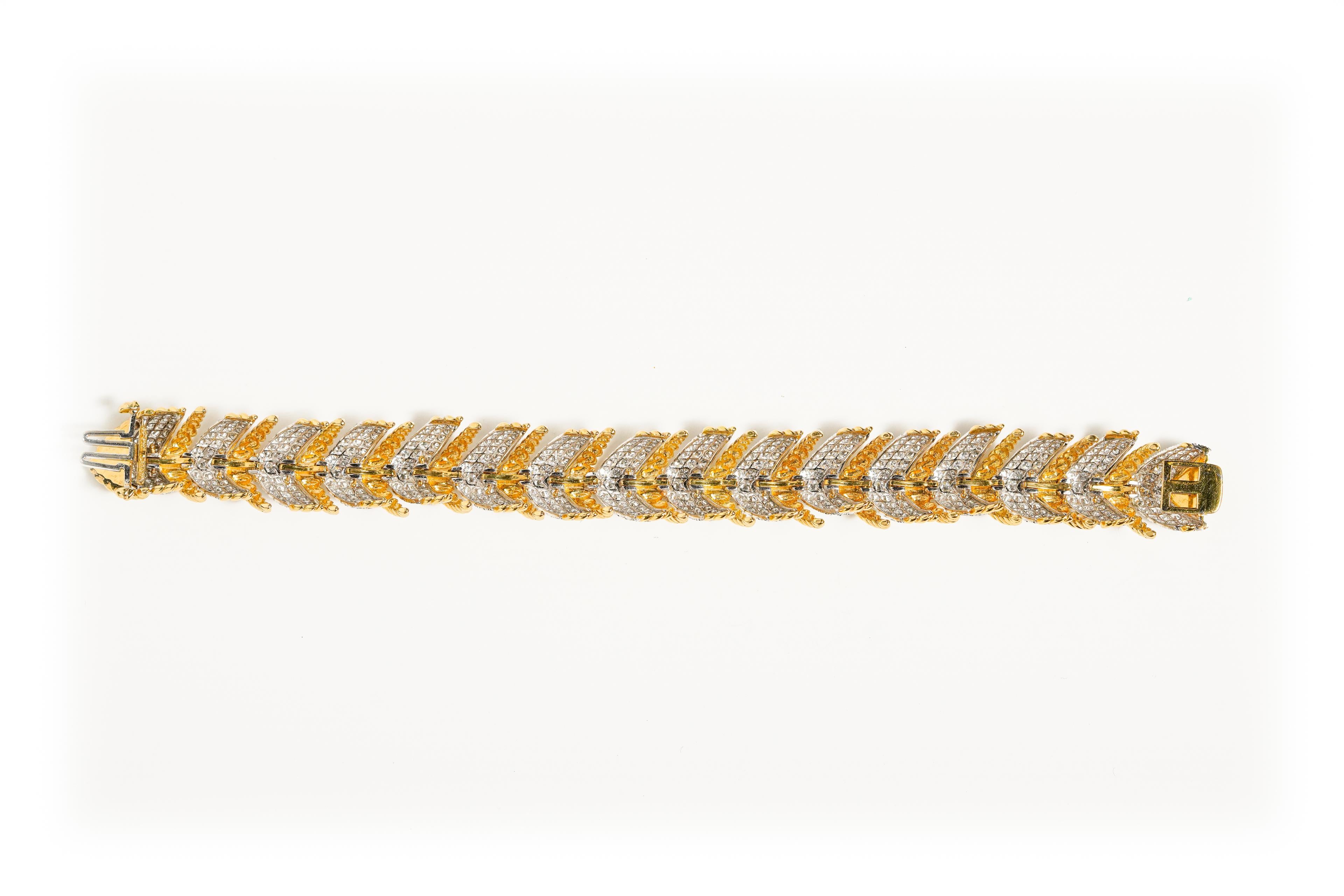 Contemporary David Webb Diamond Yellow Gold and Platinum Herringbone Bracelet