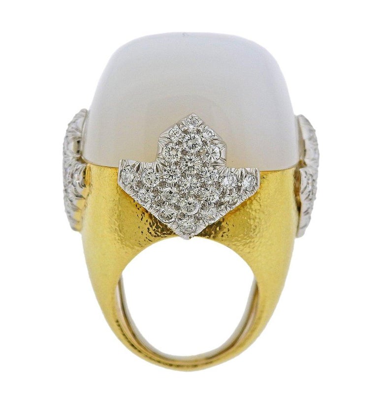 David Webb Diva Milky Agate Diamond Gold Platinum Ring For Sale at 1stDibs