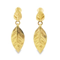 David Webb Pendientes de gota de doble hoja, oro amarillo de 18 quilates, alrededor de 1970