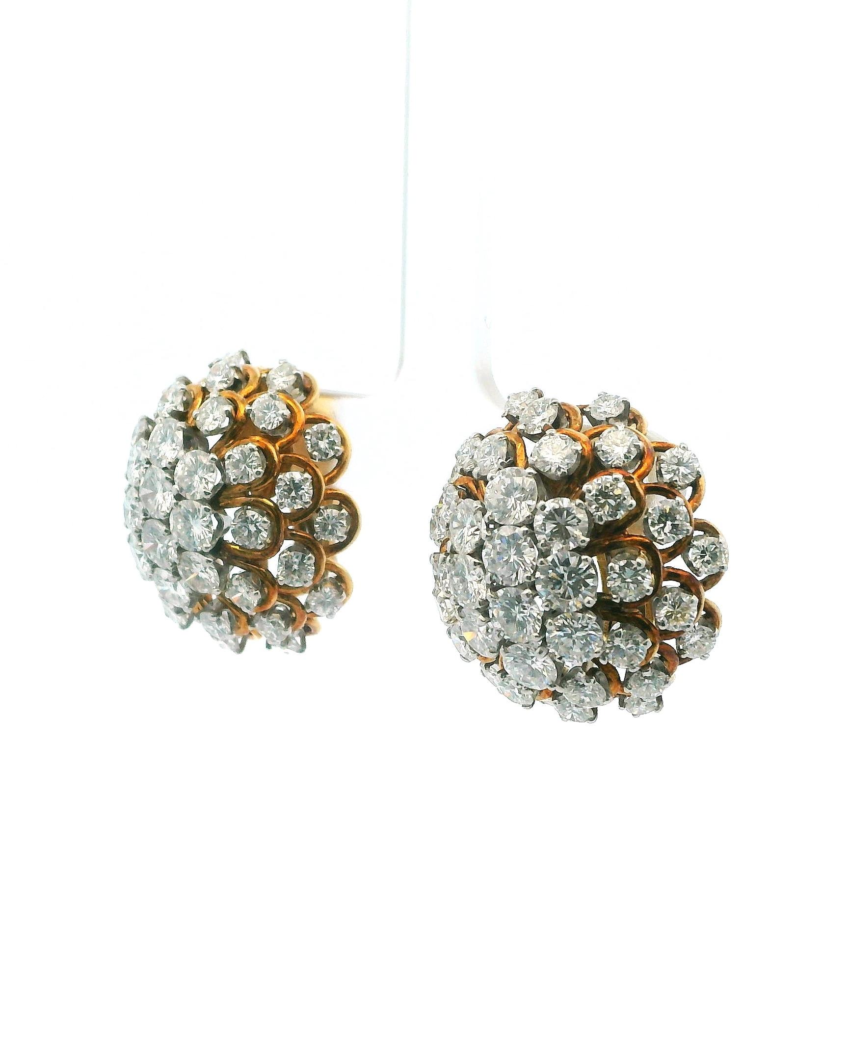 David Webb Ohrringe Diamond Burst Clips Französisch Import Marks (Rundschliff) im Angebot