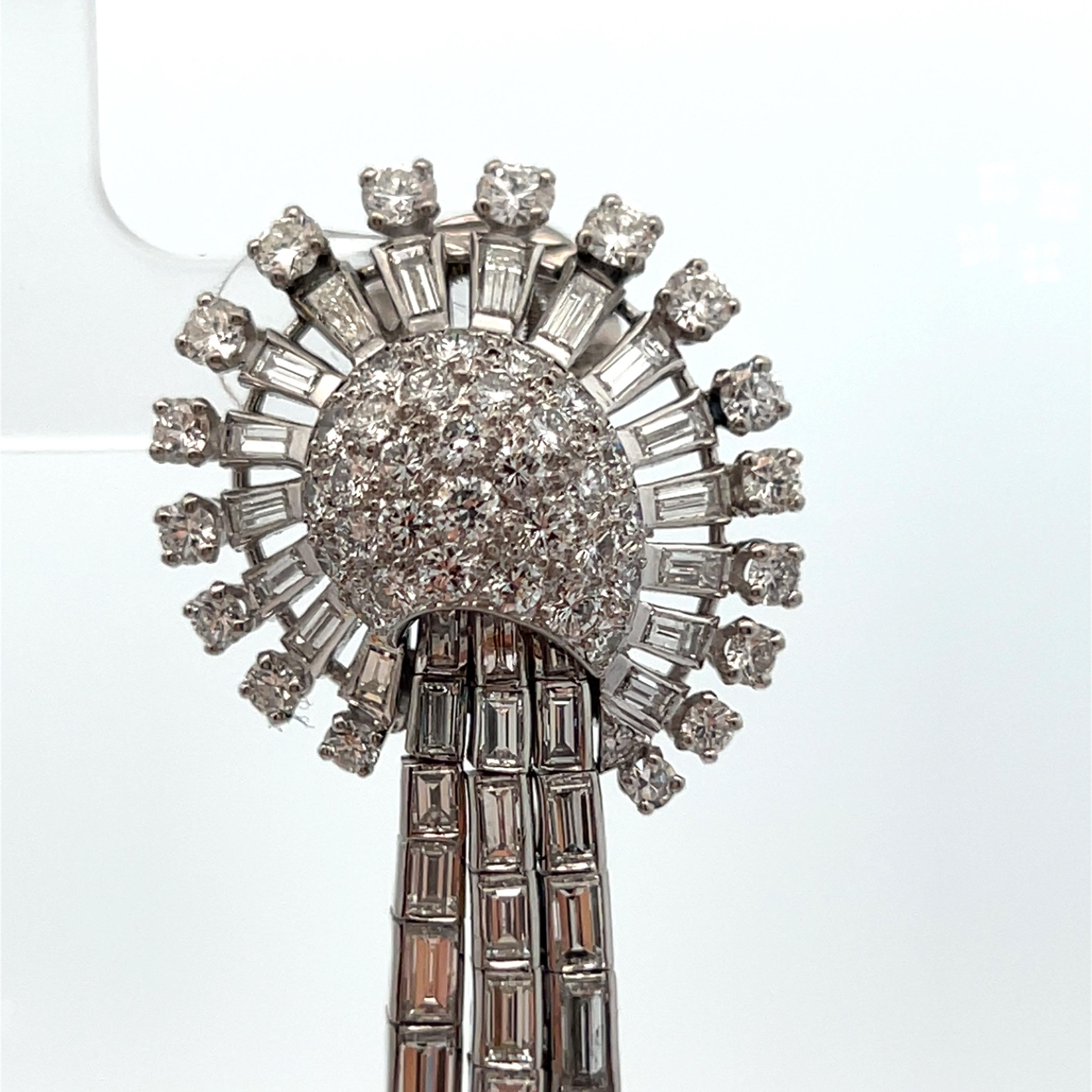 Orecchini con smeraldo e diamanti di David Webb in vendita 4