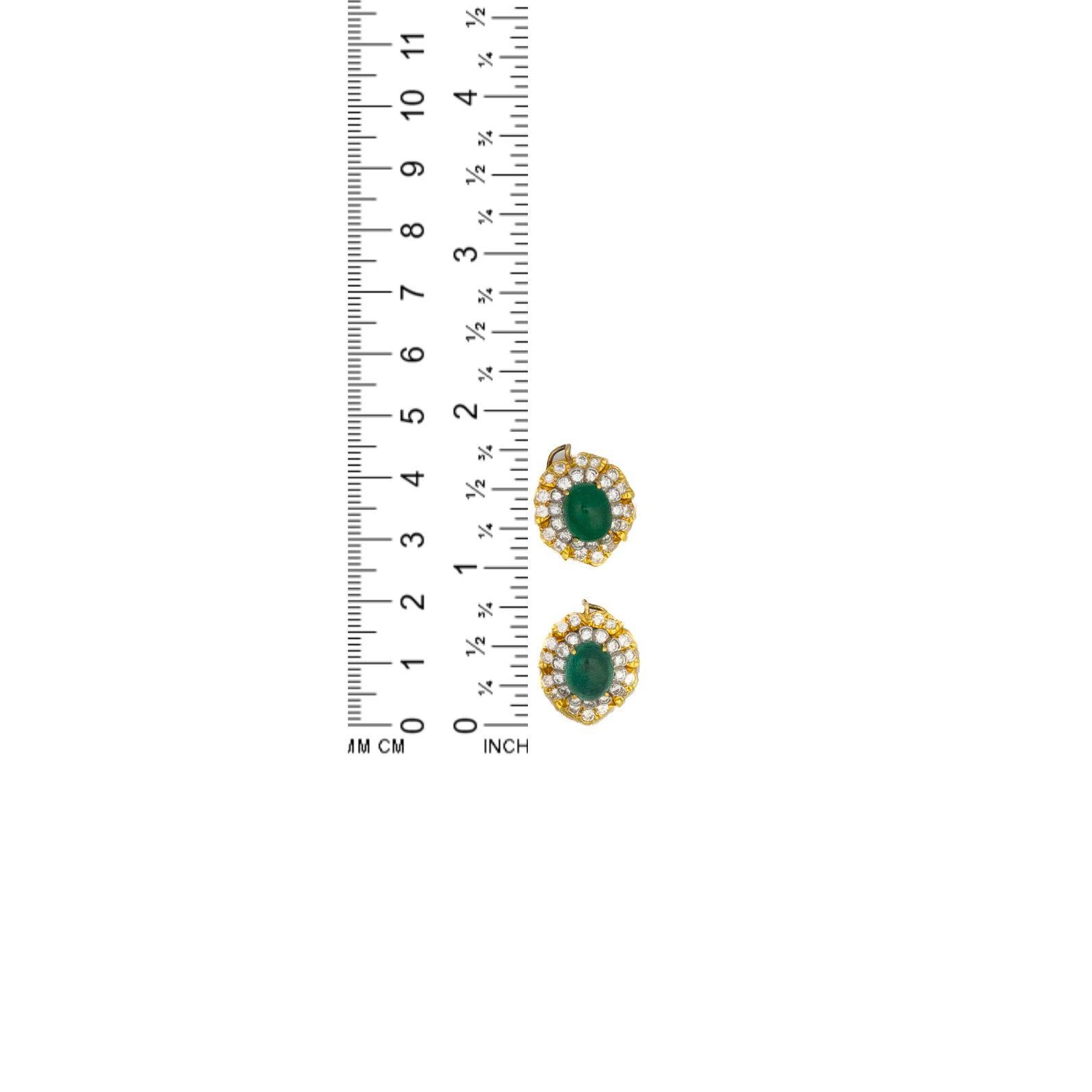 David Webb Emerald & Diamond Pendent Earrings In Excellent Condition For Sale In New York, NY