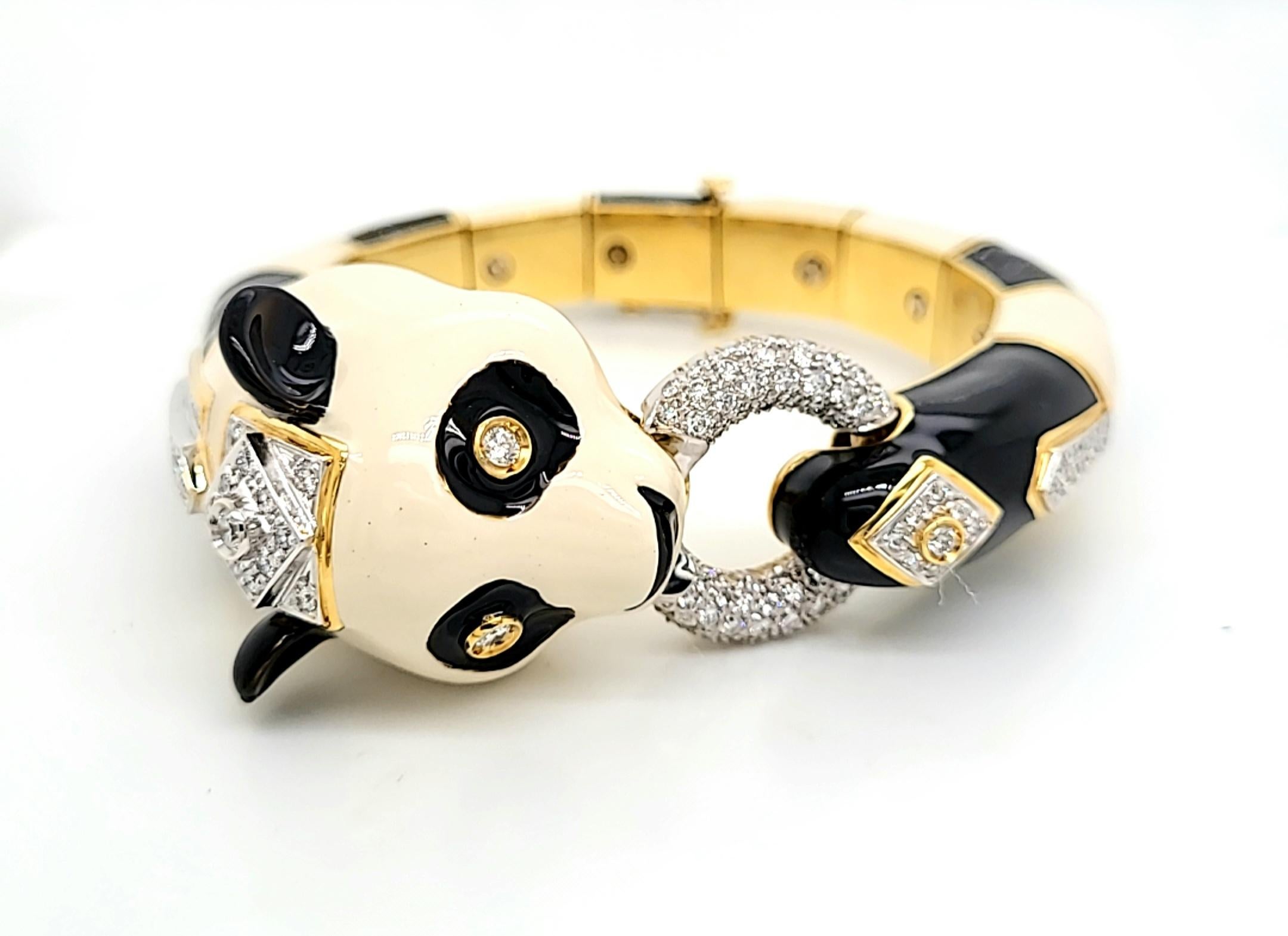 David Webb Bracelet jonc Panda en or jaune 18 carats, émail et diamants 3