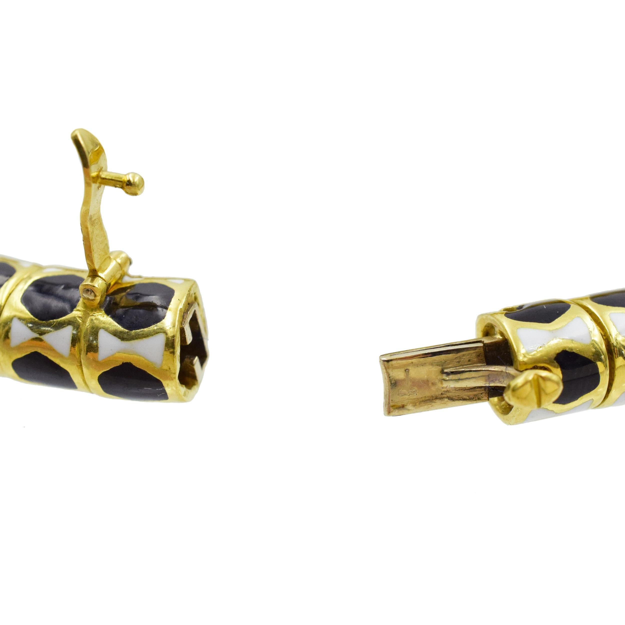 Armband „Giraffe“ aus Emaille, Smaragd und Diamanten von David Webb.  im Angebot 3