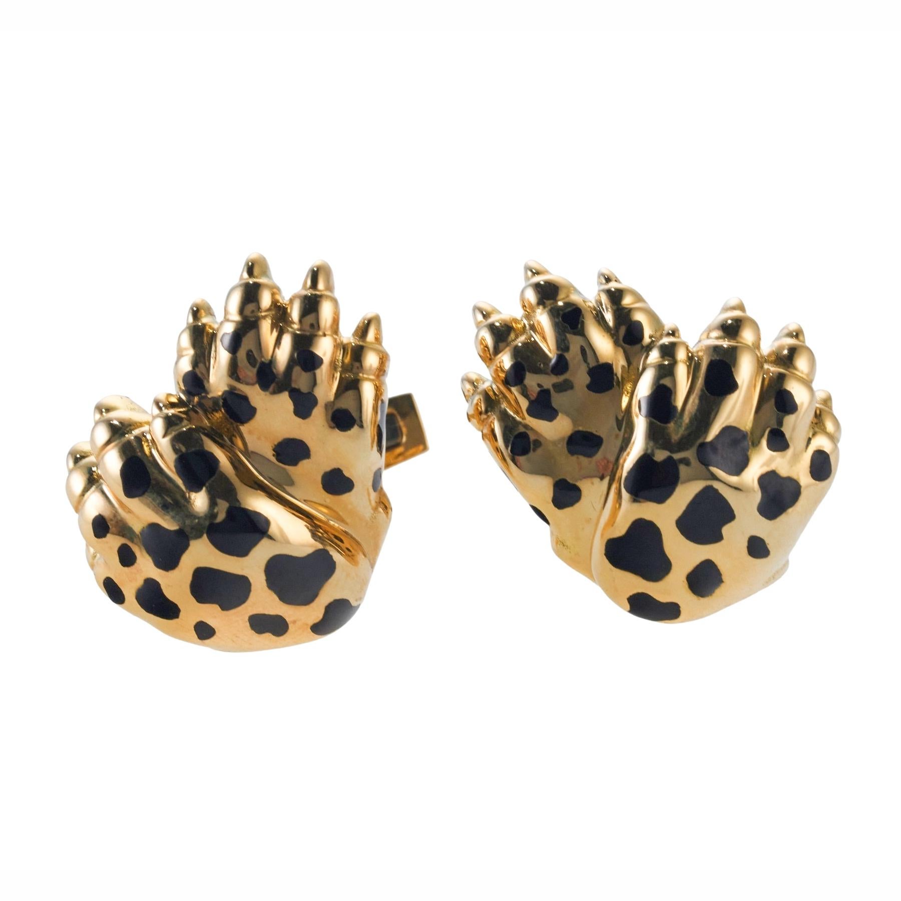 Pair of 18k gold and black enamel leopard claw cufflinks by David Webb. Cufflink top measures 25mm x 26mm. Marked: 18k, David Webb, IJ9. Weight is 43.8 grams.