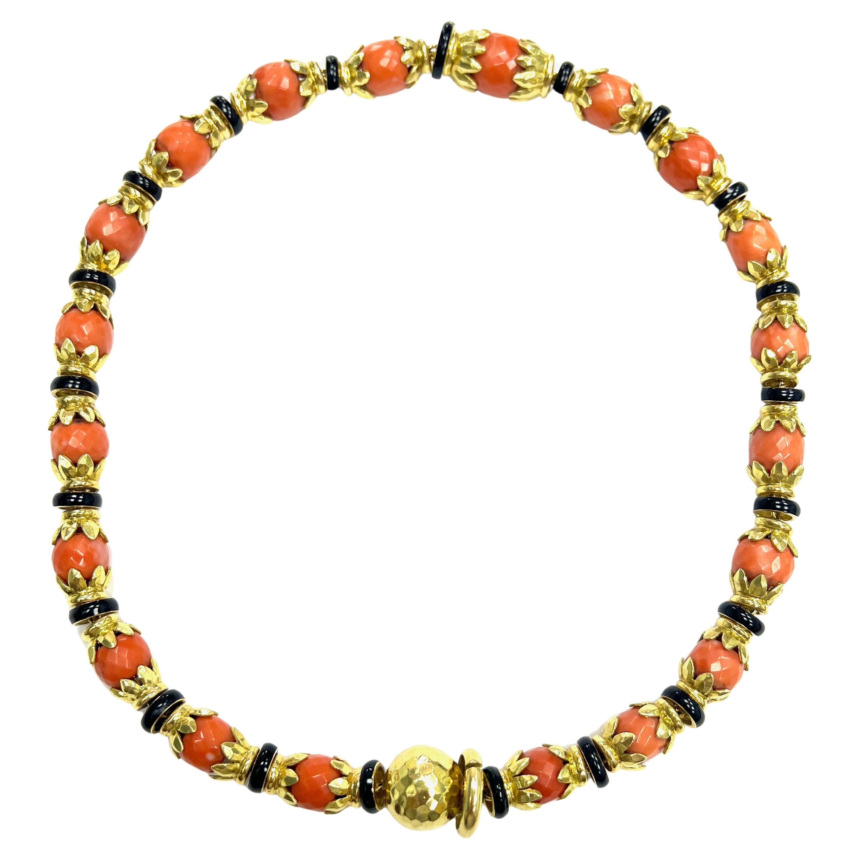 David Webb Faceted Coral Black Onyx 18k Yellow Gold Necklace For Sale