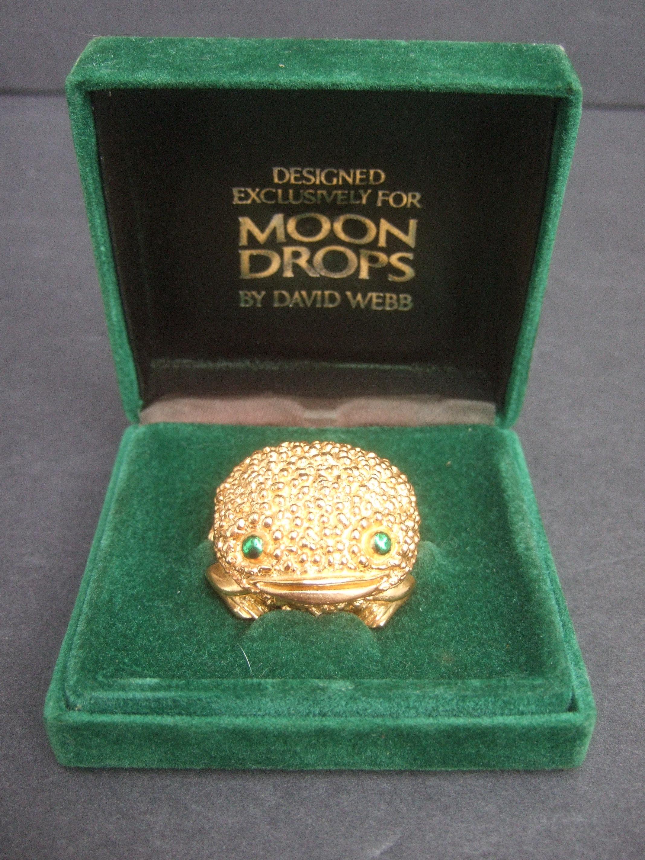 David Webb for Revlon costume frog wax perfume in the original presentation box c 1970
David Webb collaborated with Revlon & created a collection of endearing costume 
gilt metal animal creatures promoting Revlon's wax perfume fragrances from the