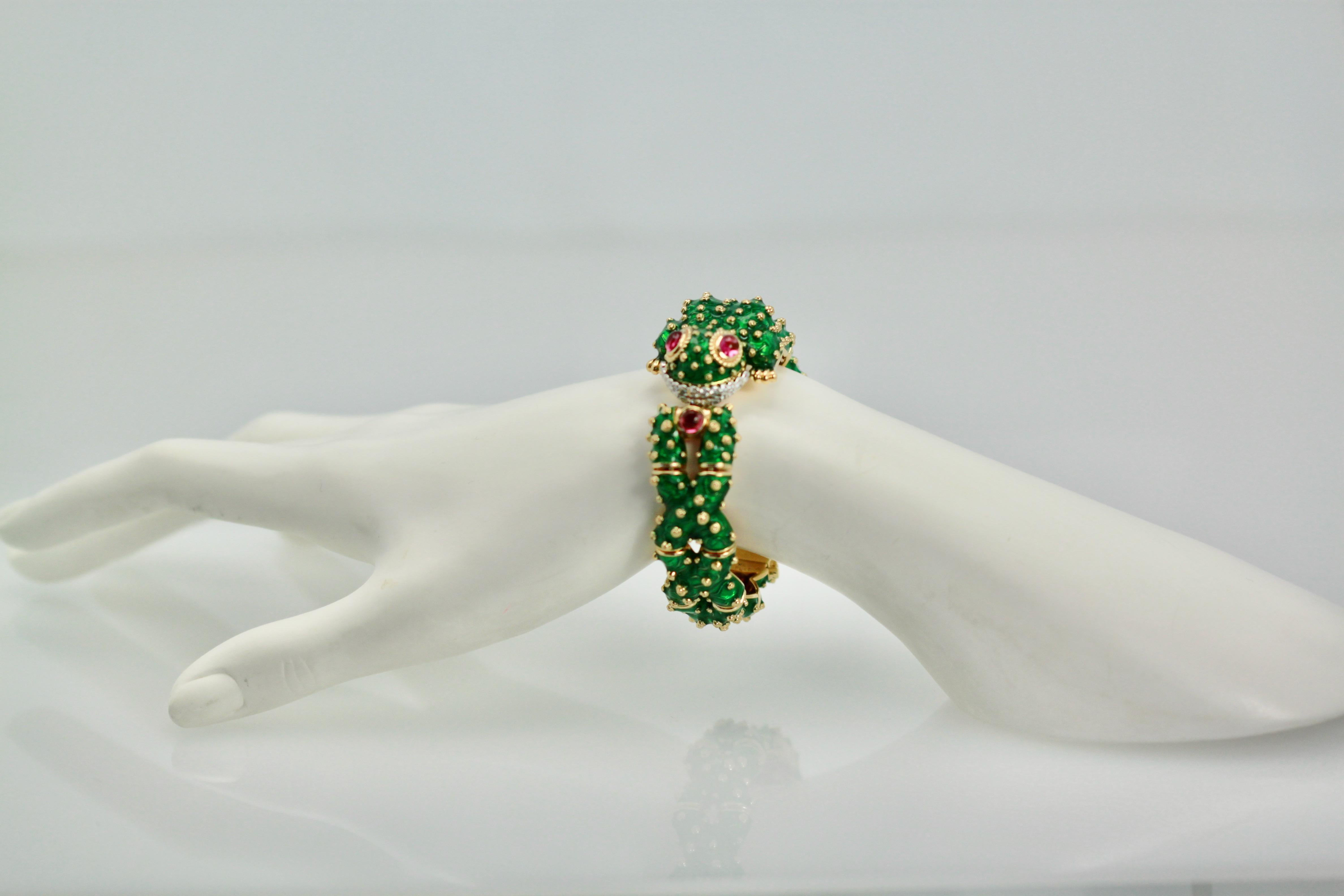 David Webb Frog Bracelet In Excellent Condition In North Hollywood, CA