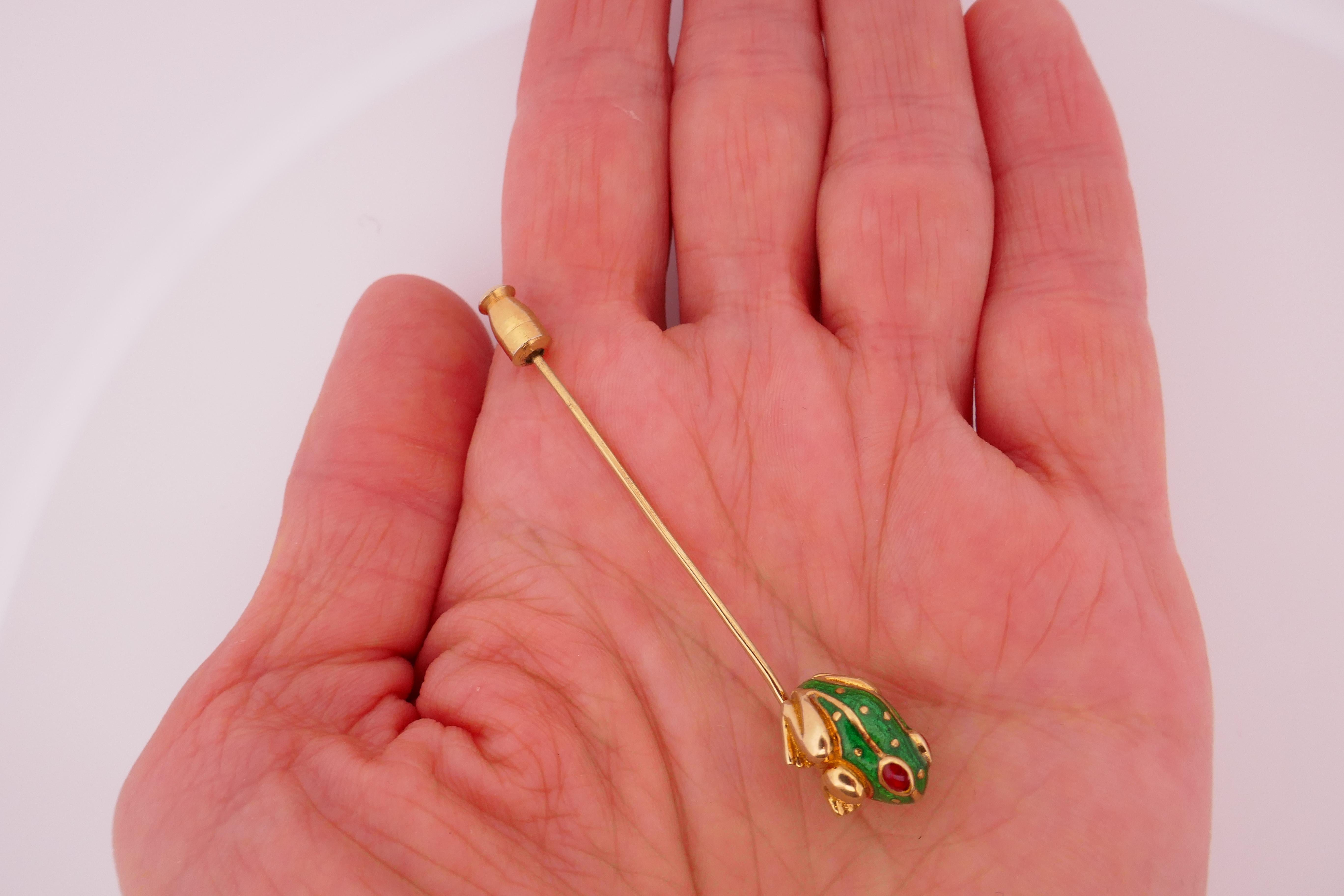David Webb Frog Pin Enamel 18k Gold For Sale 3