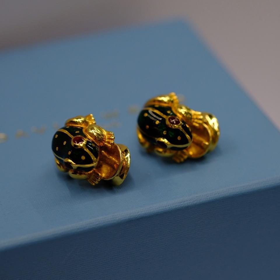 clip on frog earrings