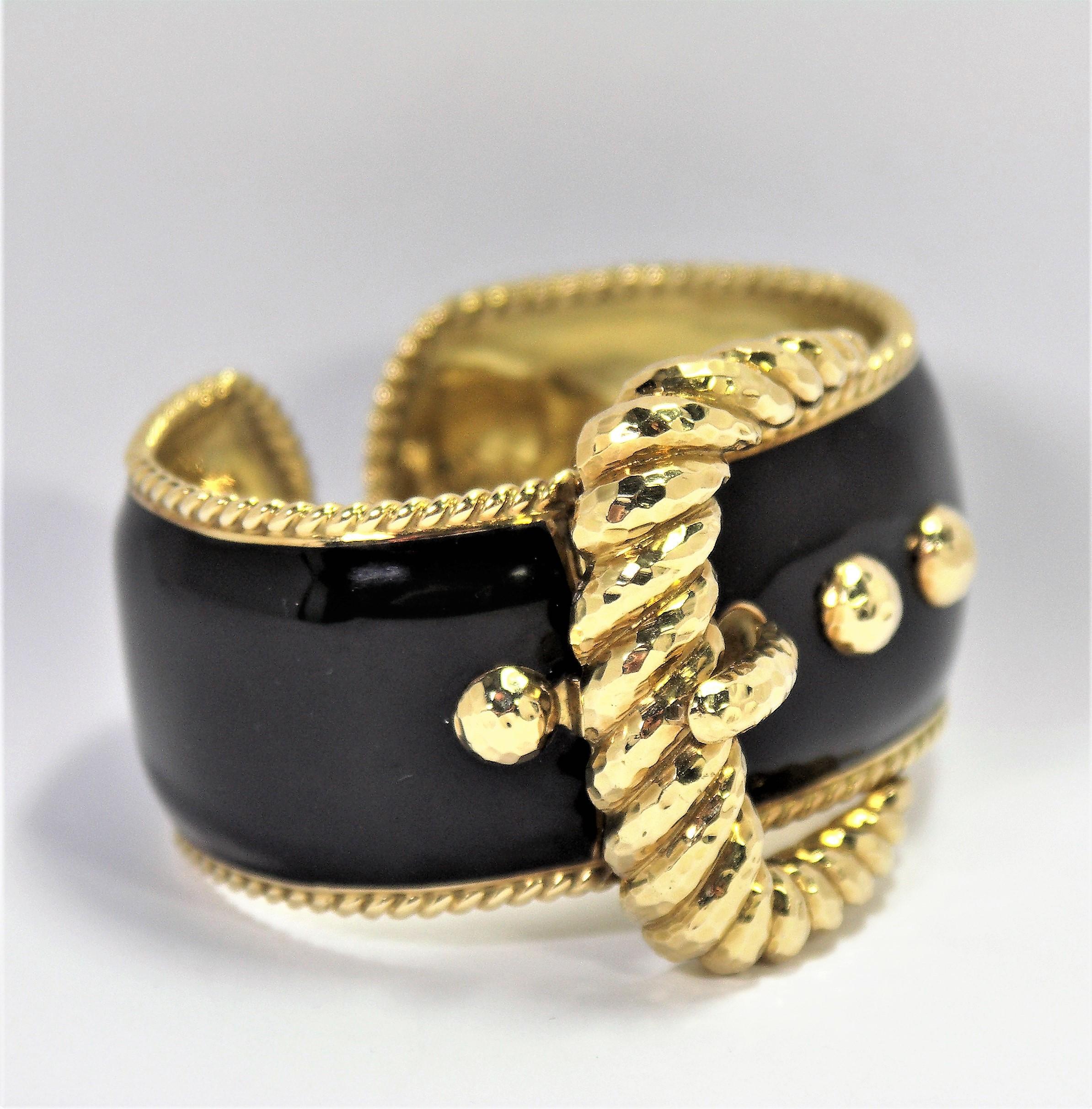 David Webb Black Enamel Gold Buckle Bangle In Good Condition In Palm Beach, FL