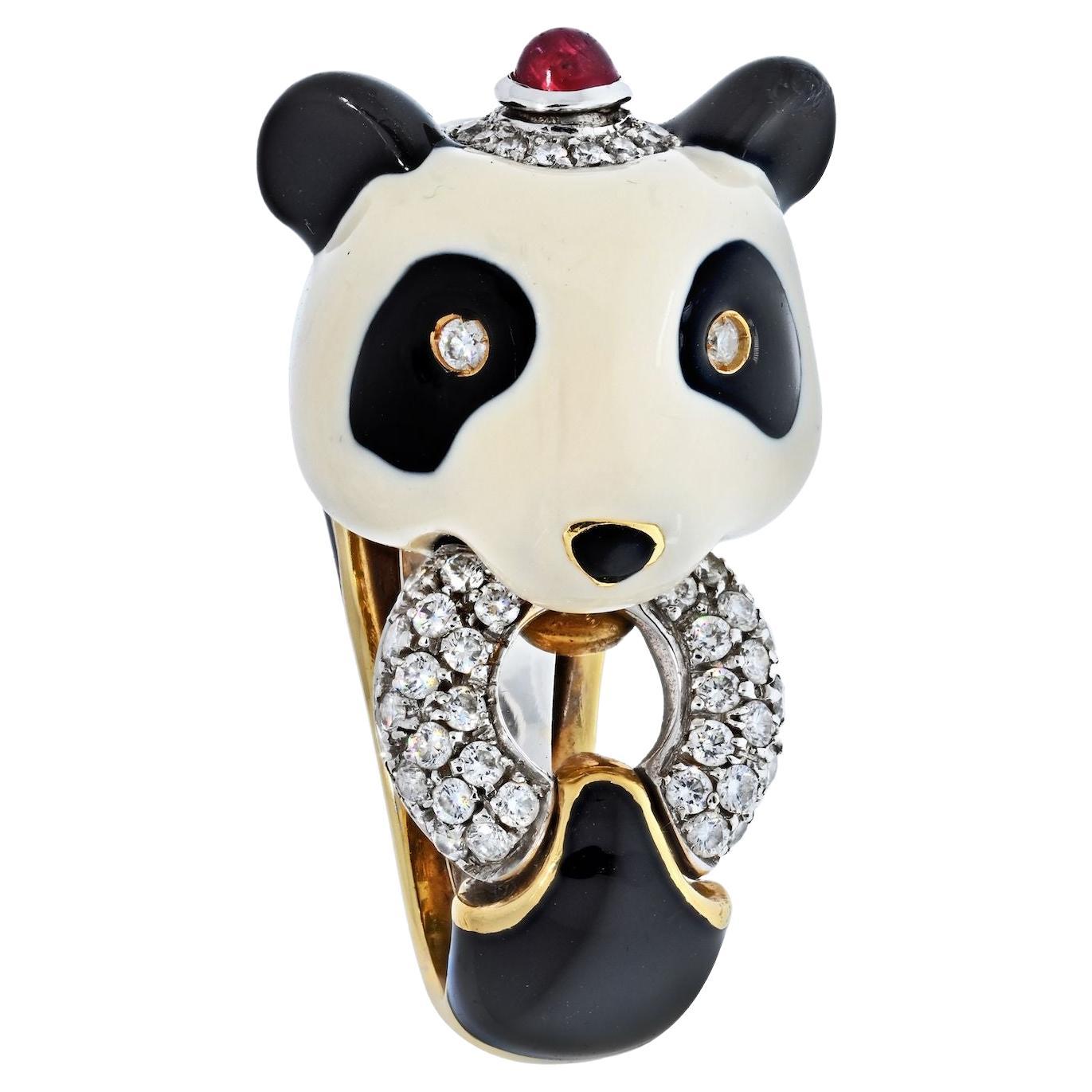 David Webb Gold and Platinum Panda Black and White Enamel Diamond Vintage Ring