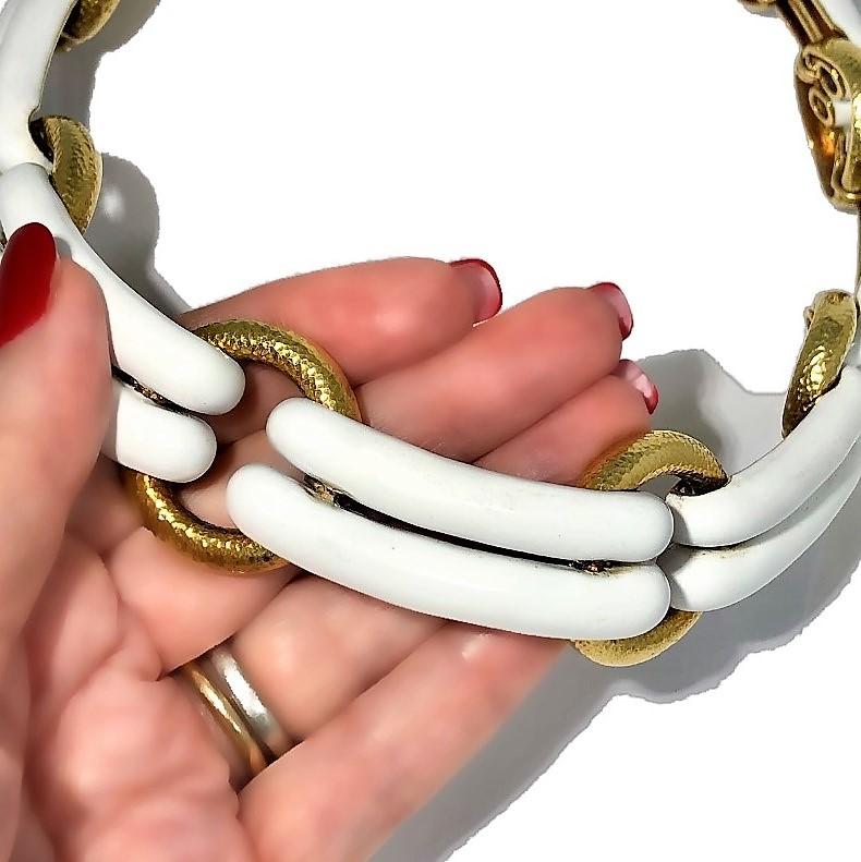 David Webb Gold and White Enamel Choker Necklace For Sale 4