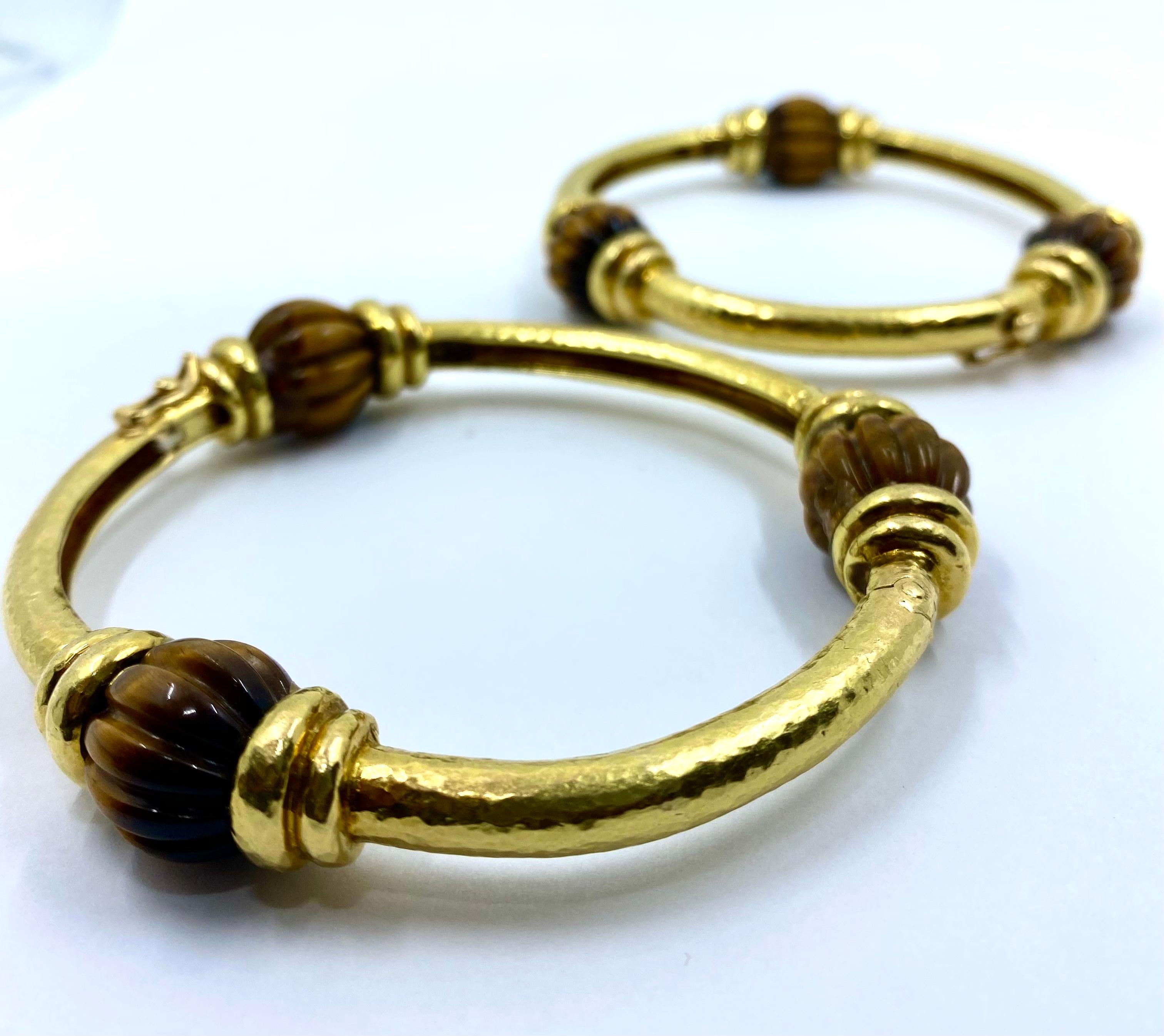 David Webb Bracelet en or œil de tigre en vente 2