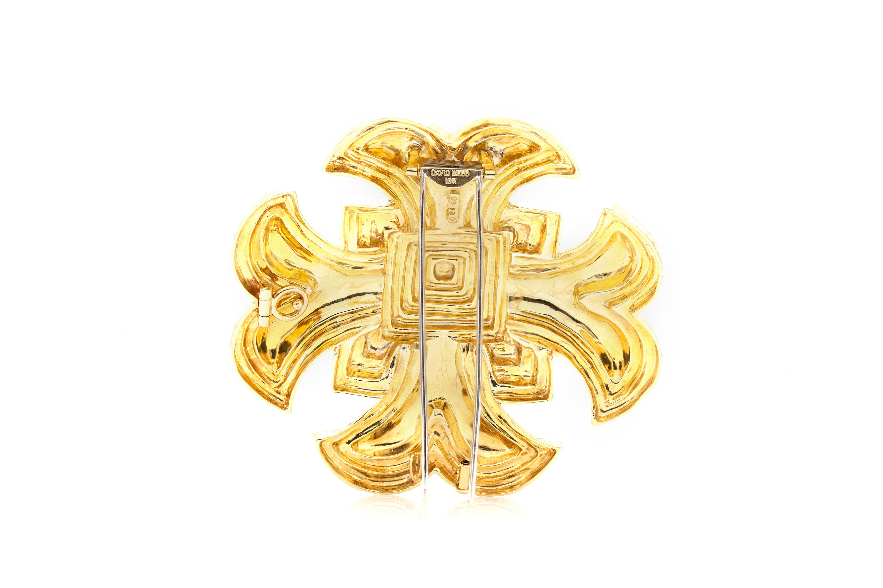 David Webb Gold Maltese Cross Brooch In Good Condition For Sale In New York, NY