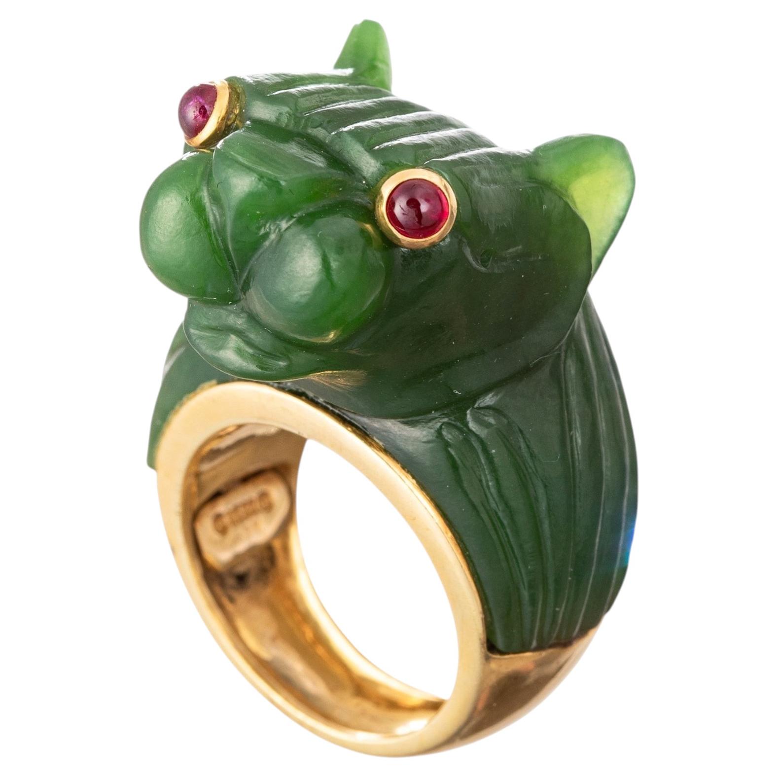 Pre-owned David Webb Gold Nephrite Jade Panther Ring In Green