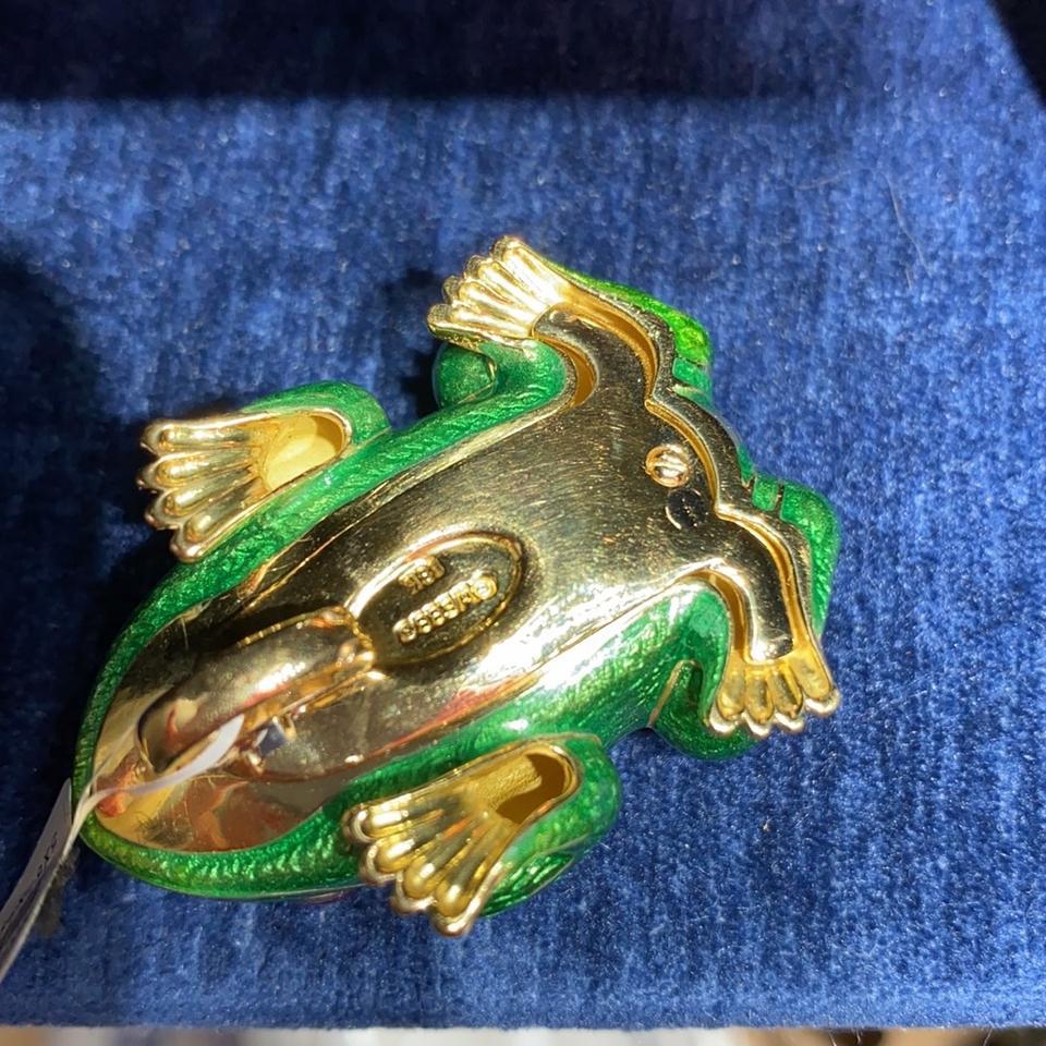Women's David Webb Green Enamel and Gold Frog Pin Brooch Pendant For Sale