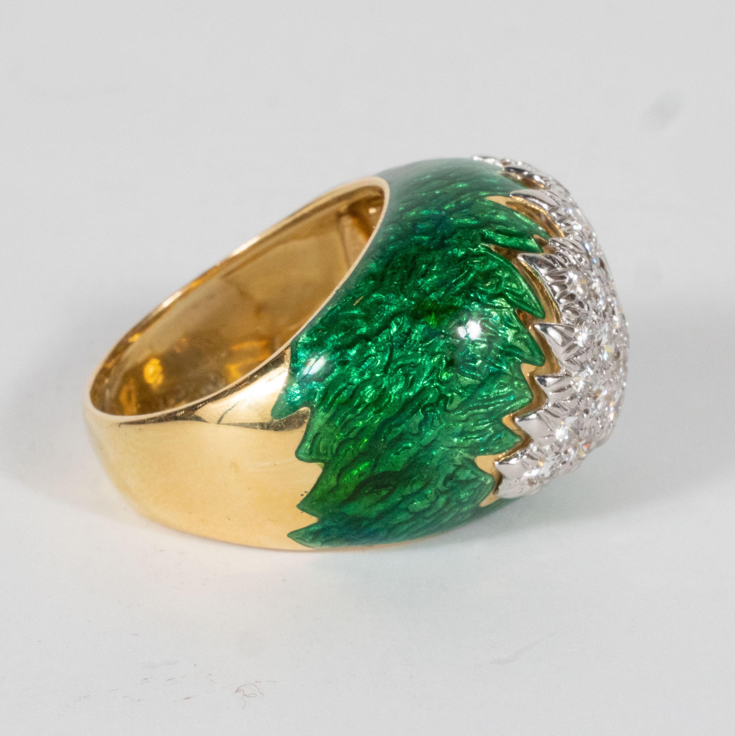 Bague David Webb en émail vert, diamants, or et platine Excellent état - En vente à New York, NY
