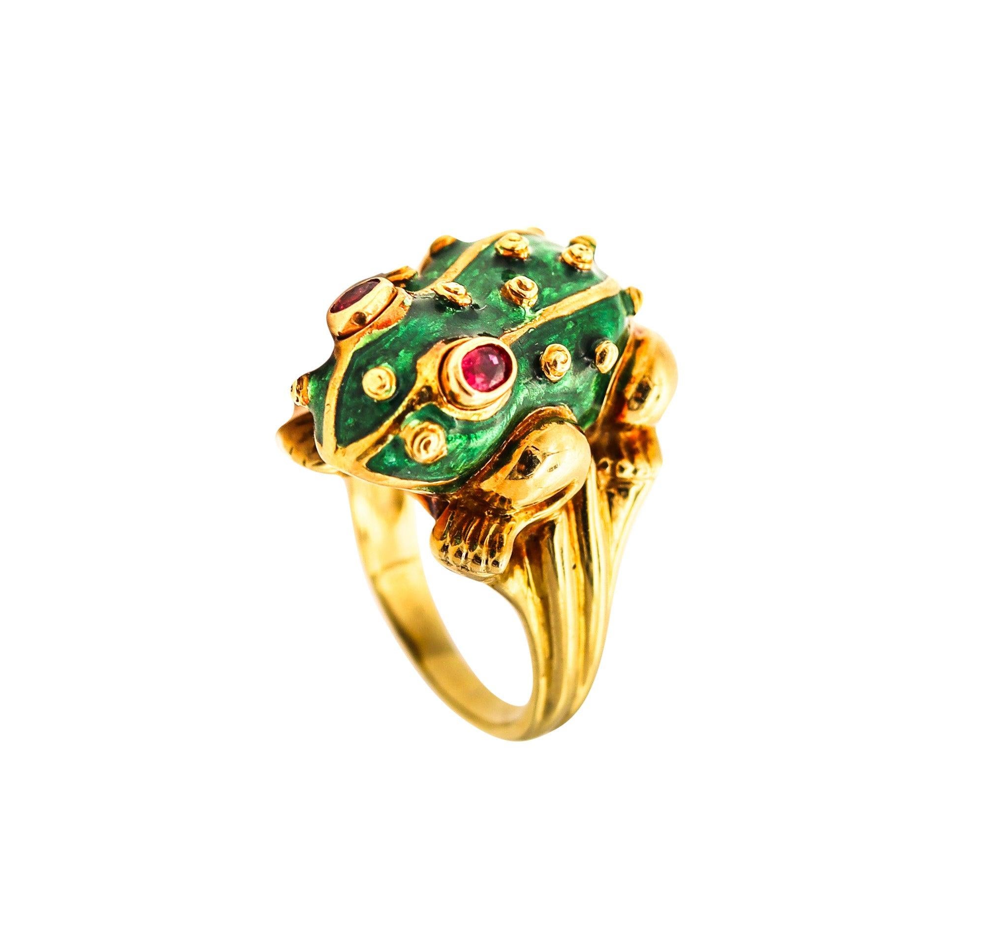 DAVID WEBB Green Enameled Sculpted Frog Ring In 18Kt Yellow Gold With Rubies 1