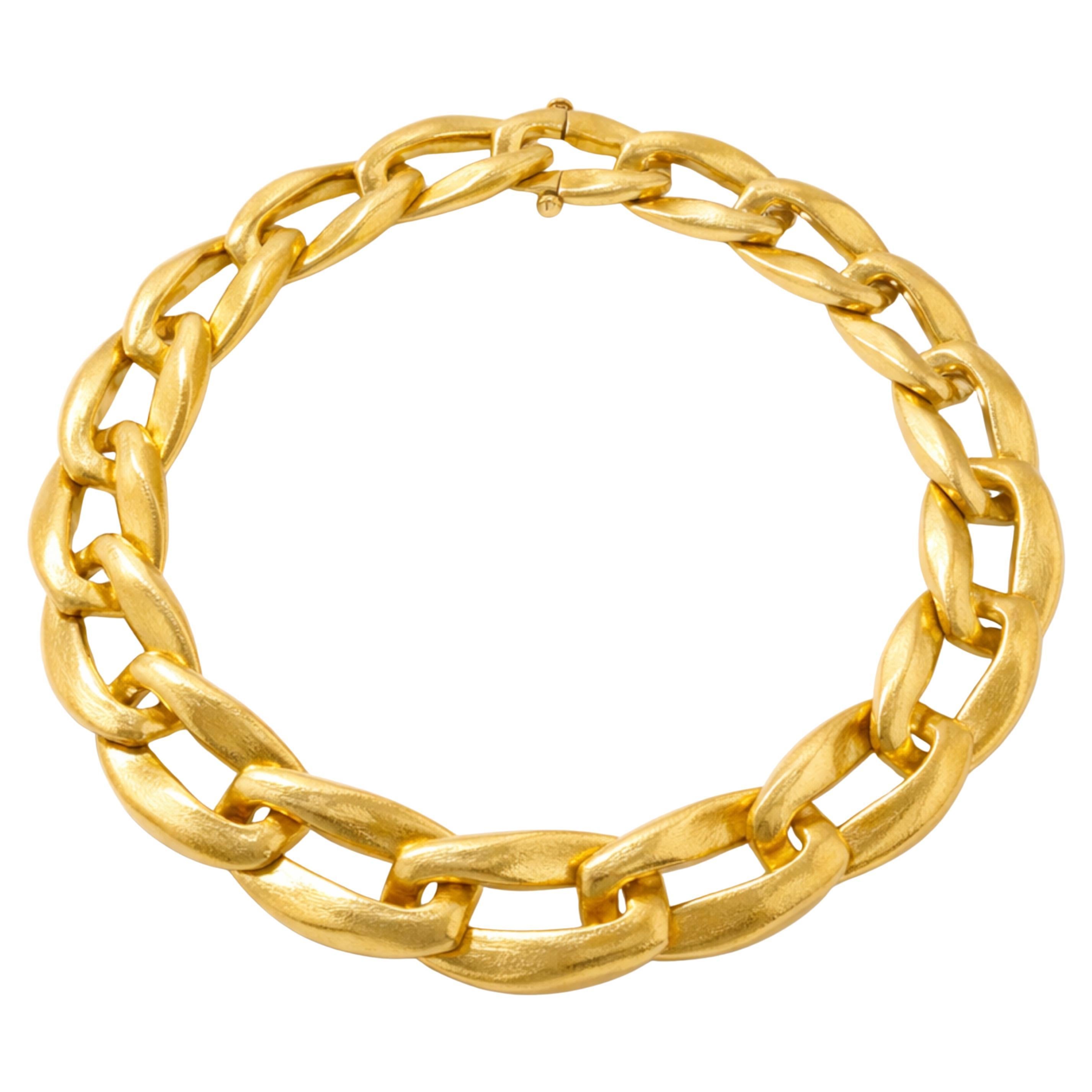 How do I identify David Webb jewelry?