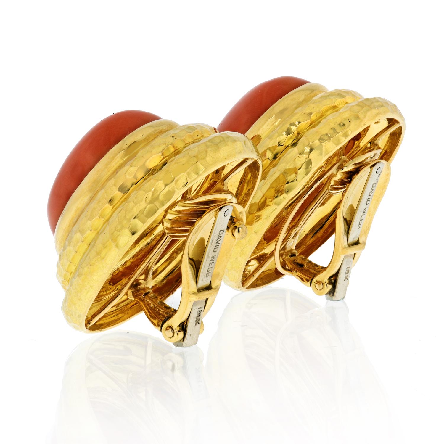 Modern David Webb Hammered 18 Karat Yellow Gold Coral Large Clip-On Earrings