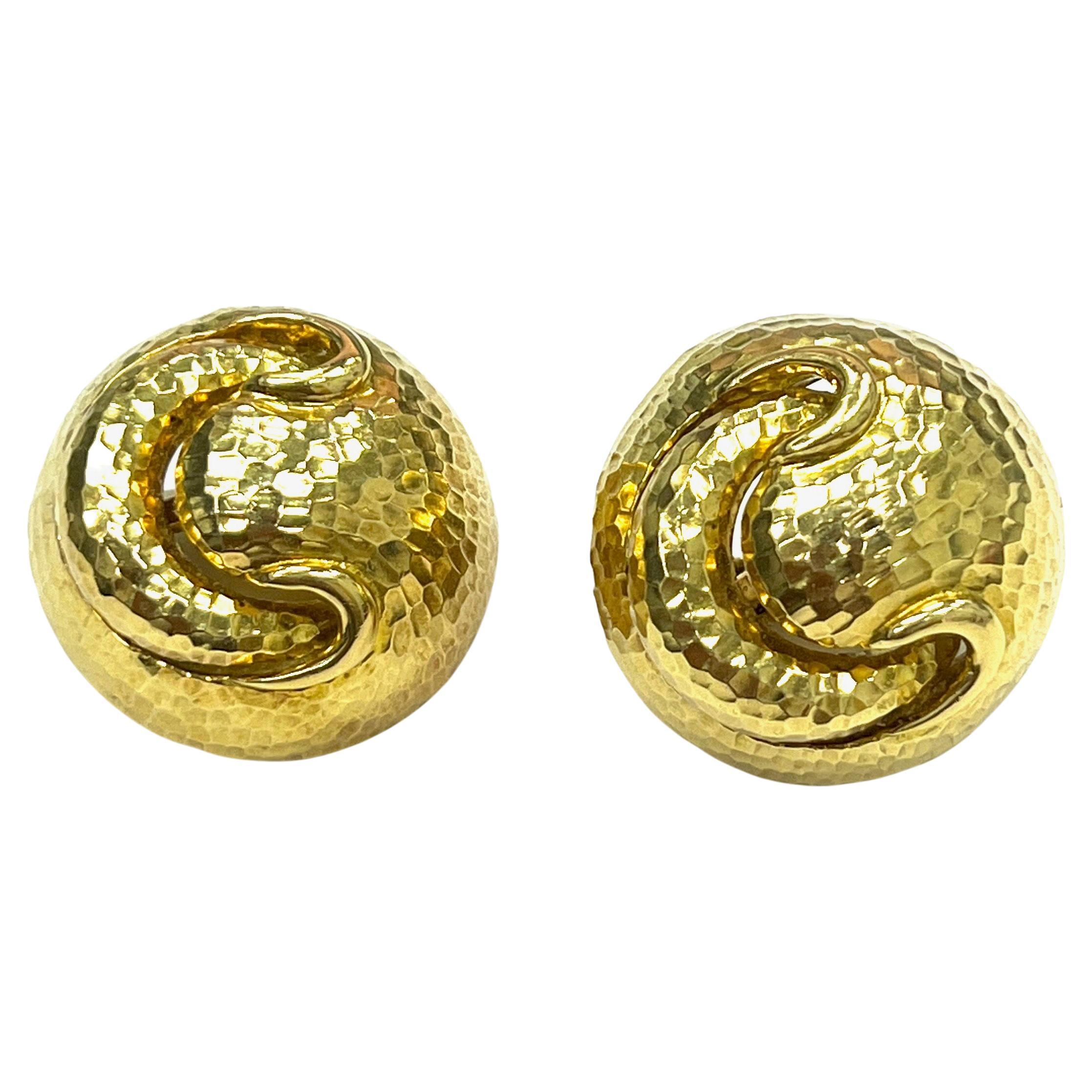 Women's David Webb Hammered 18k Yellow Gold Round Smiley Ear Clips For Sale
