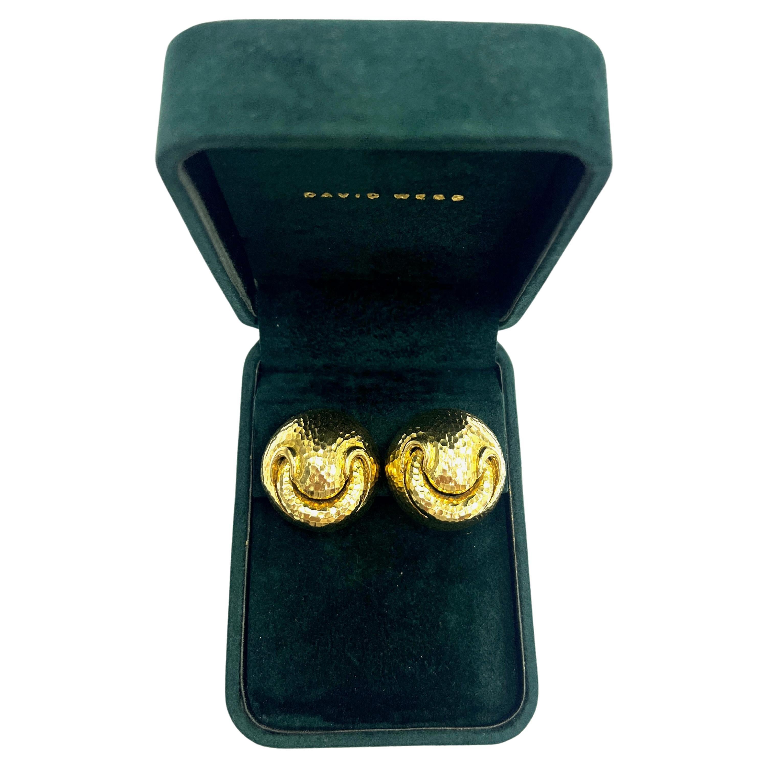 David Webb Hammered 18k Yellow Gold Round Smiley Ear Clips For Sale 2