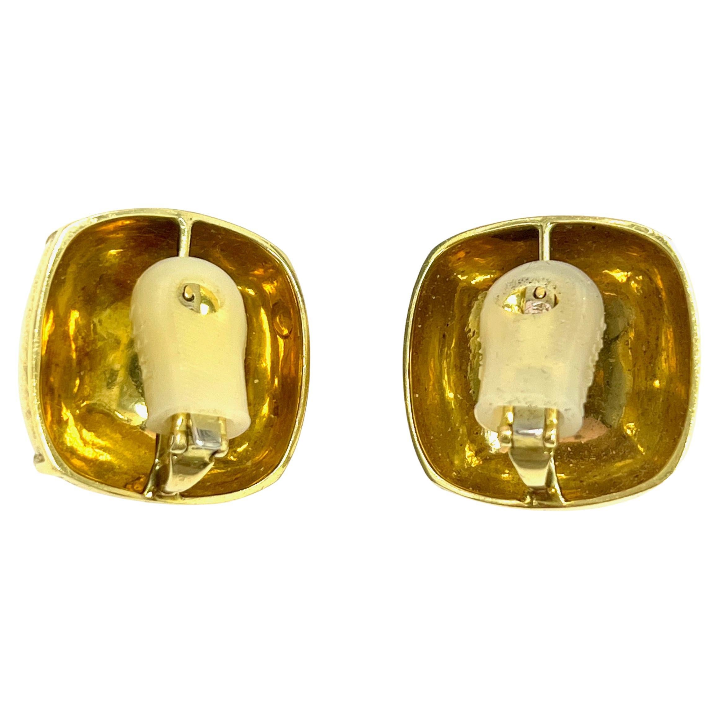 David Webb Hammered 18k Yellow Gold X Ear Clips For Sale 1