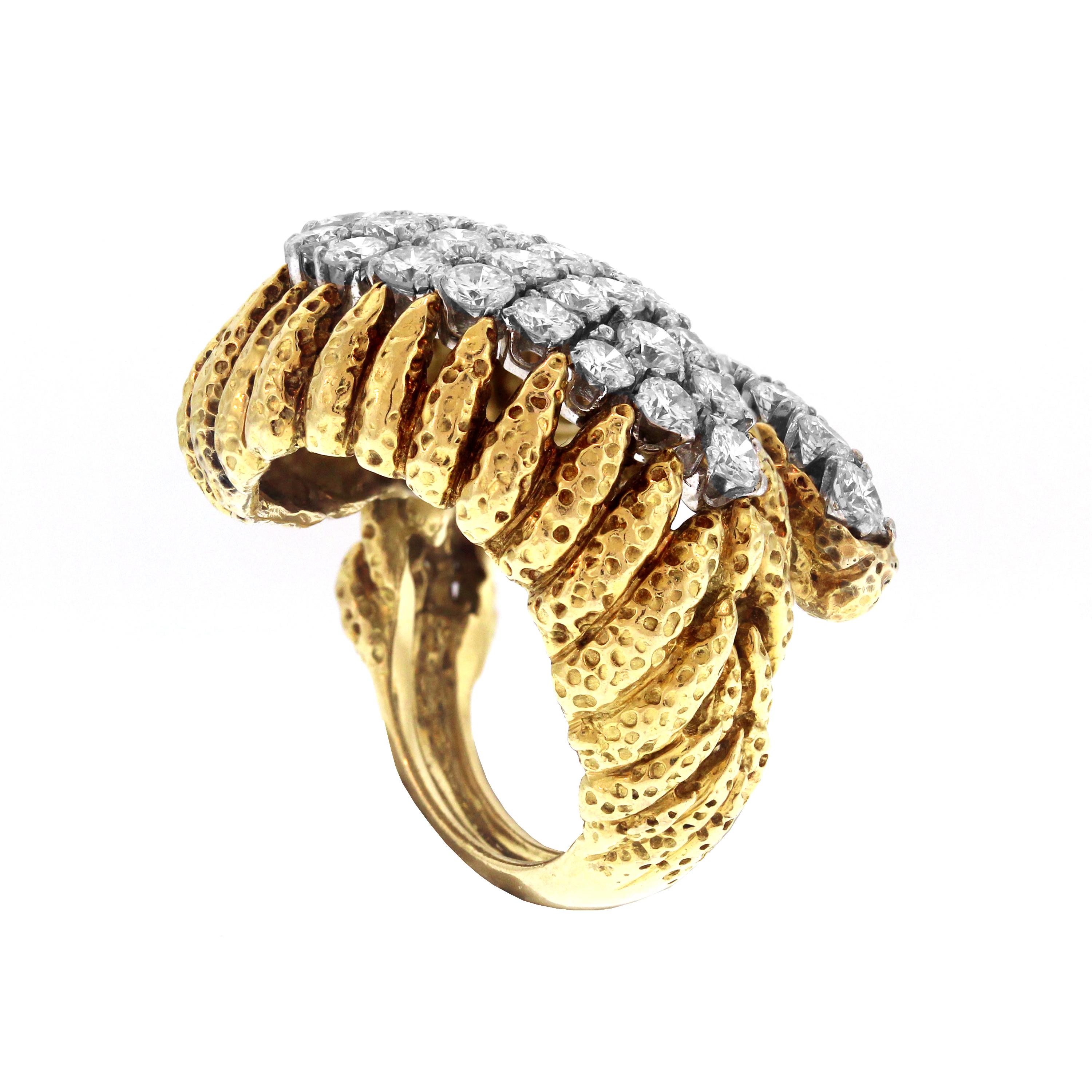 David Webb Hammered Gold and Platinum Diamond Ring In Excellent Condition In Boca Raton, FL