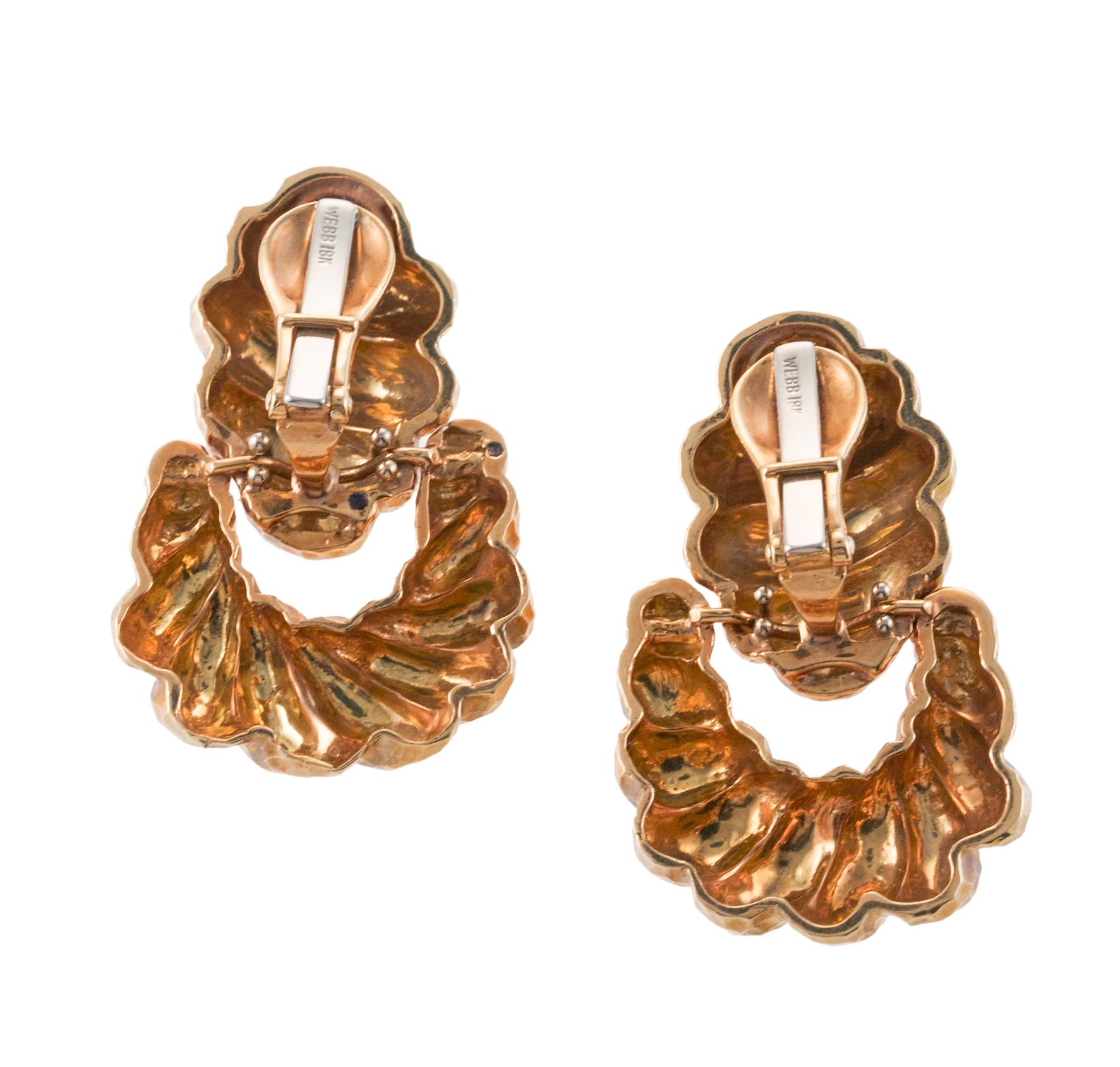Contemporary David Webb Hammered Gold Doorknocker Earrings For Sale