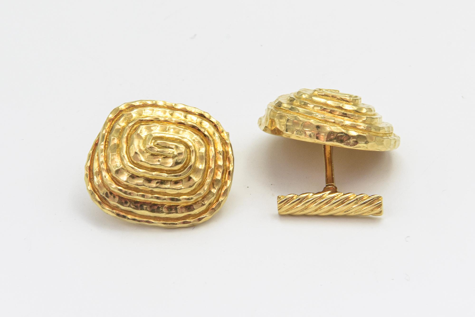 David Webb Hammered Spiral Design Gold Cufflinks For Sale 5