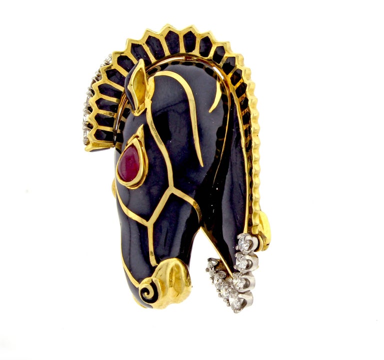 David Webb Horse Brooch, Kingdom Collection In Excellent Condition For Sale In Bethesda, MD