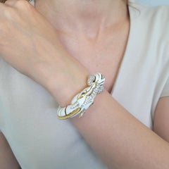 David Webb - Émail blanc « Horse »  Bracelet Kingdom Collection