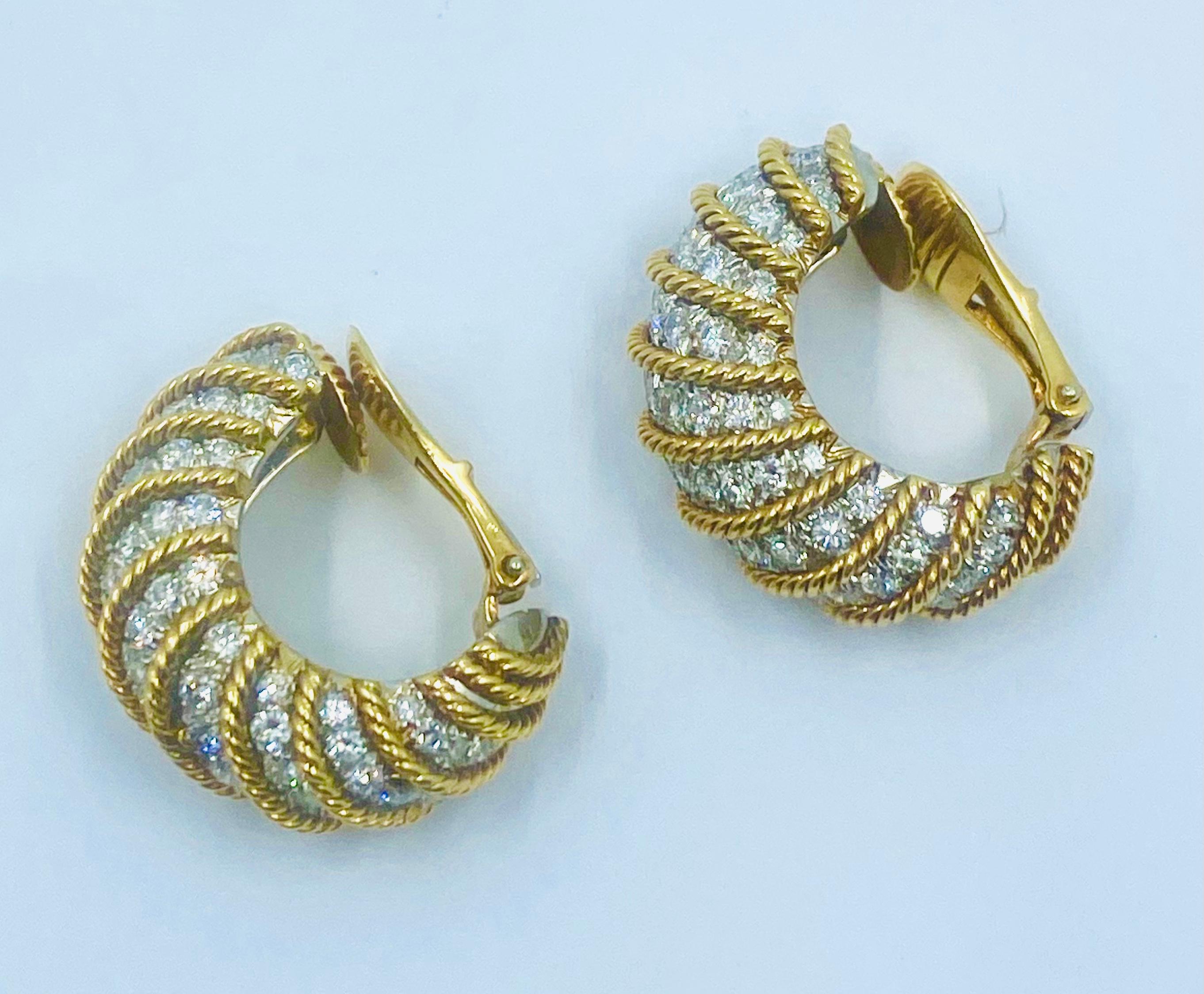 Round Cut David Webb Huggie Earrings Diamond Gold For Sale