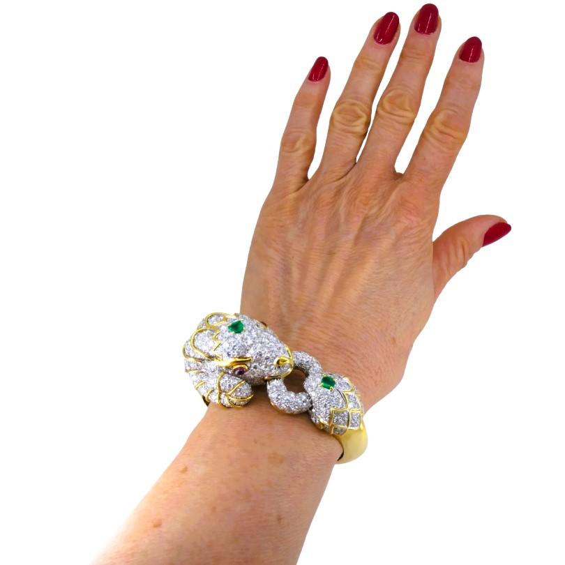 David Webb Kingdom Bracelet Ram Aris Or Platine Pierres précieuses Estate Jewelry Bon état - En vente à Beverly Hills, CA