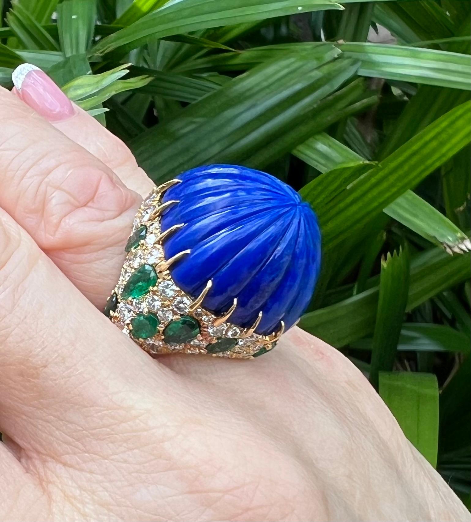 David Webb: Cocktailring mit Lapislazuli, Smaragd und Diamant für Damen oder Herren im Angebot