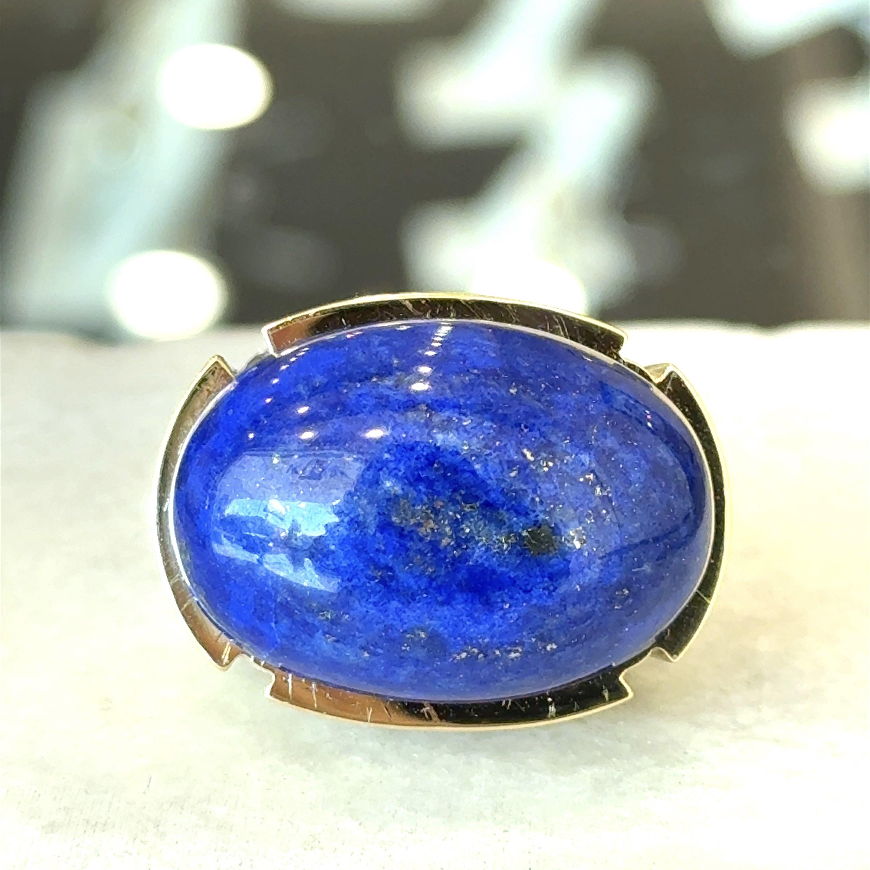 Modern David Webb Lapis Lazuli 18KT Gold Vintage Ring with Pouch For Sale
