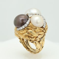 David Webb Large Gold Cocktail Ring Three Pearls and Diamonds 18k and Platinum