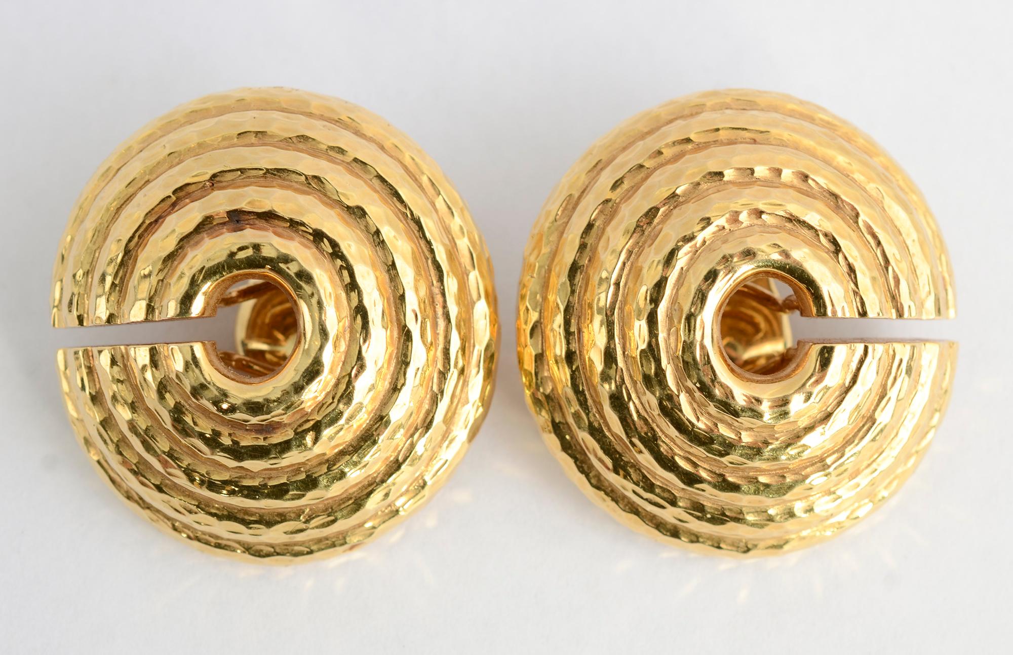 David Webb Large Hammered Gold Circular Earrings For Sale at 1stDibs