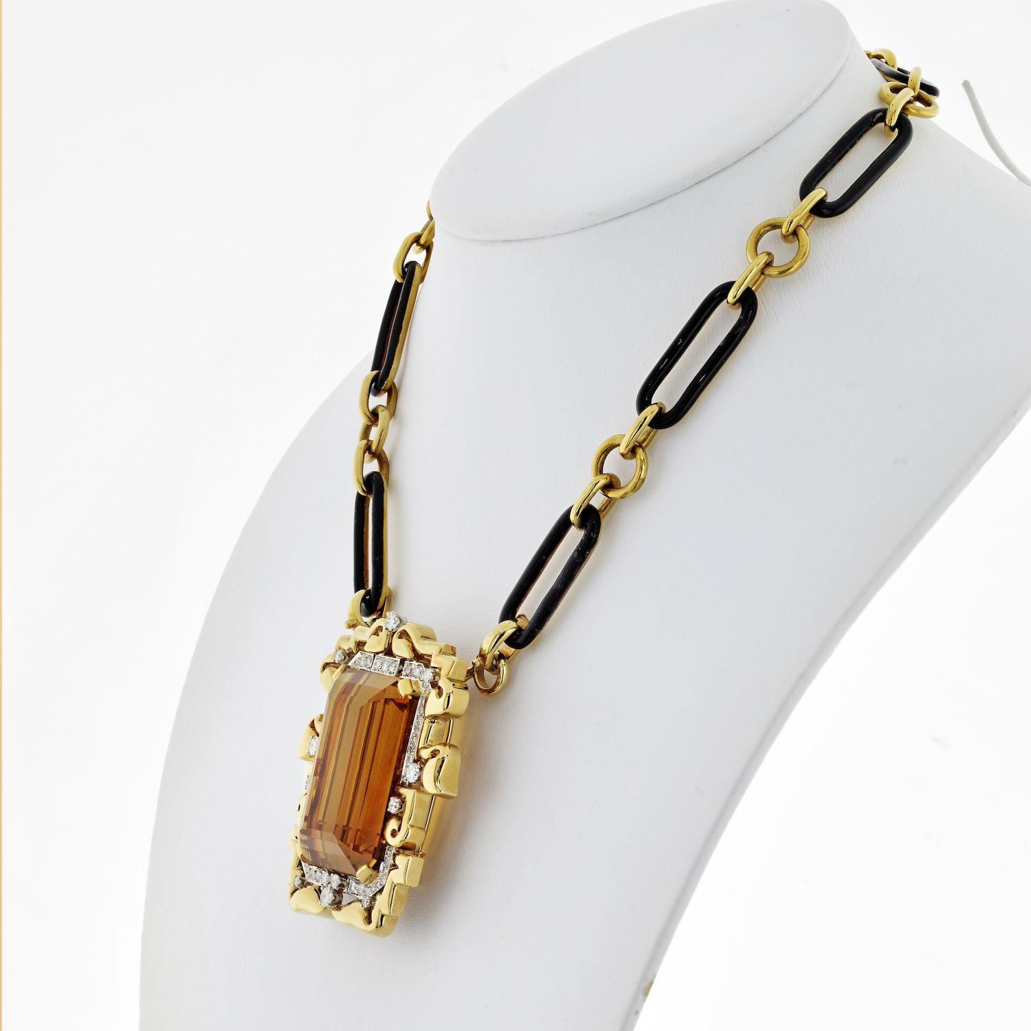 Moderne David Webb, grand pendentif en topaze et diamants sur collier à maillons en émail noir en vente
