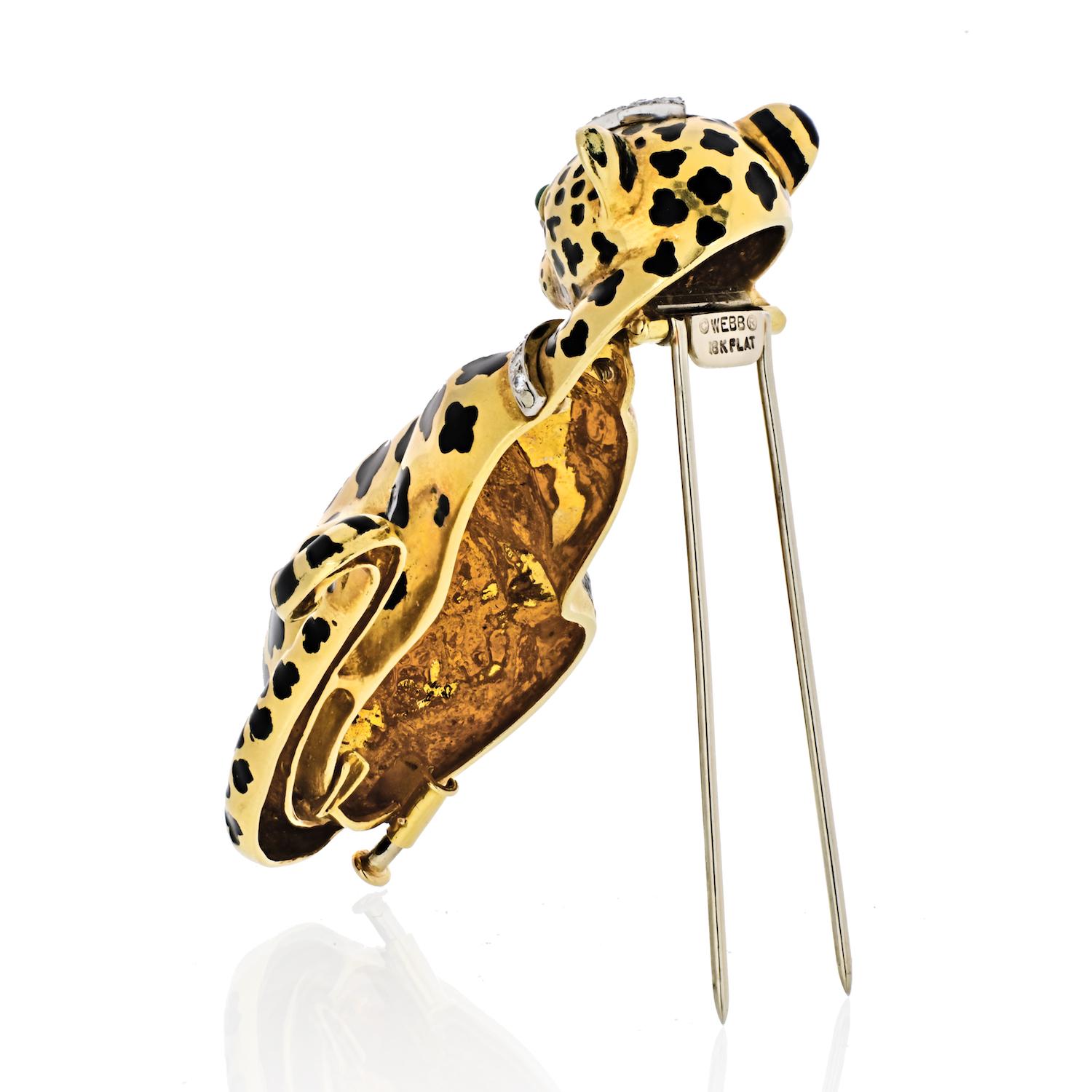 Modern David Webb Leopard 18 Karat Yellow Gold Diamonds, Emeralds, Black Enamel Brooch