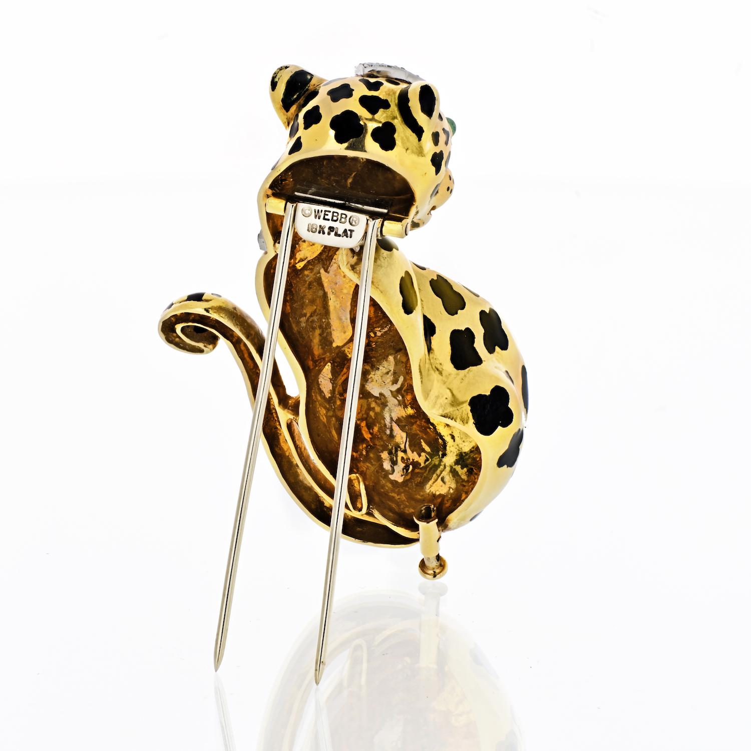 Round Cut David Webb Leopard 18 Karat Yellow Gold Diamonds, Emeralds, Black Enamel Brooch